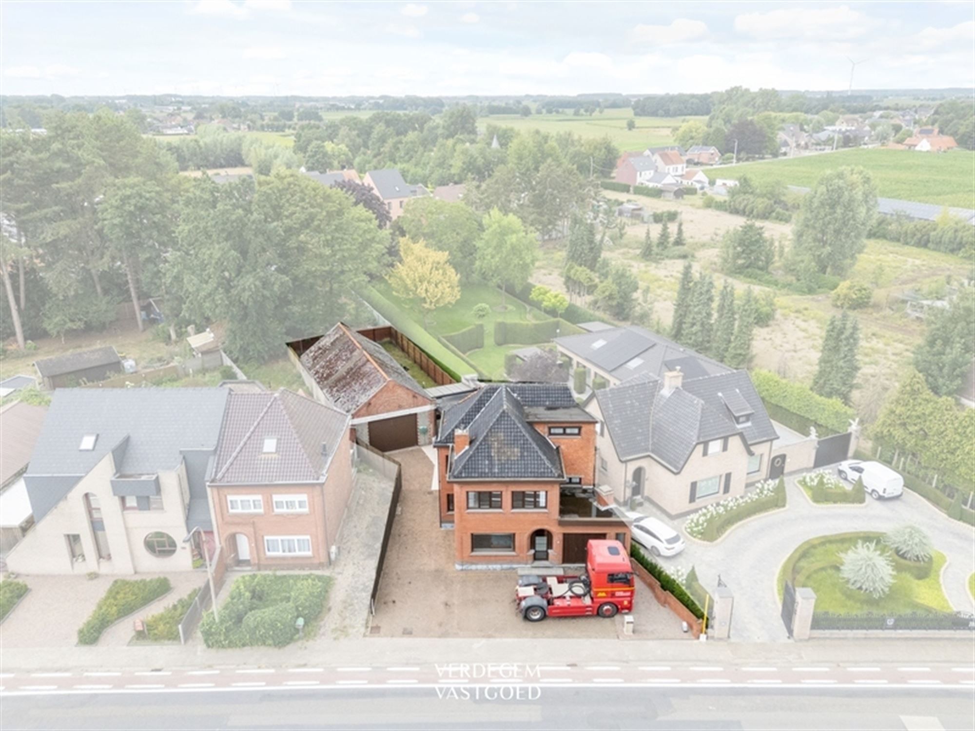 Karaktervolle woning met 3 slaapkamers en loods van 108m² foto 21
