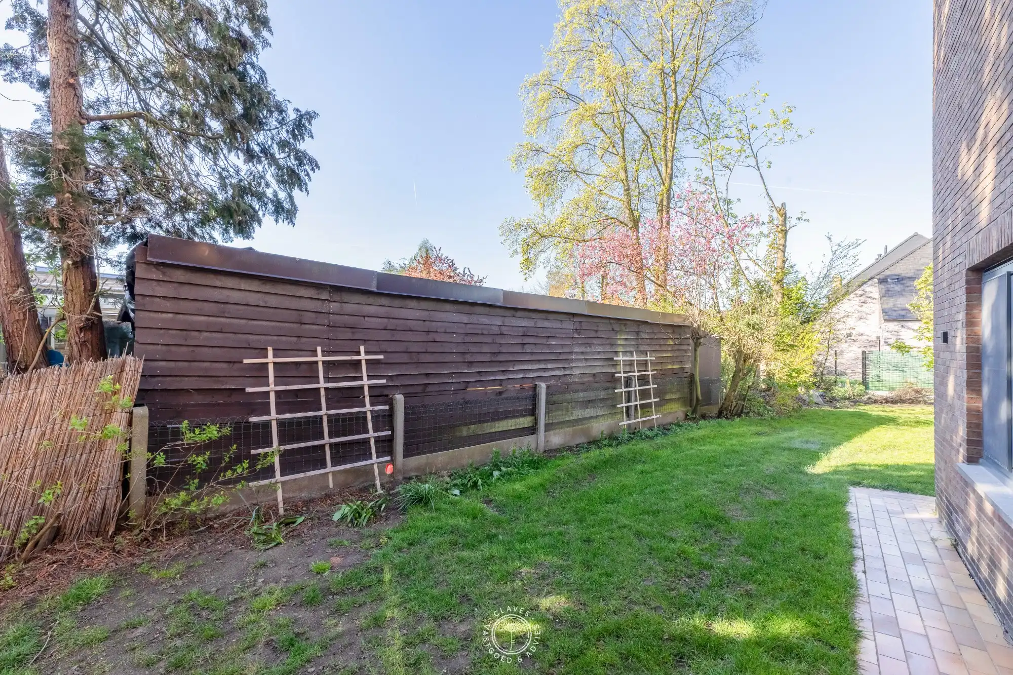 Ruim gelijkvloers appartement van 134 m² met tuin en garagebox foto 14