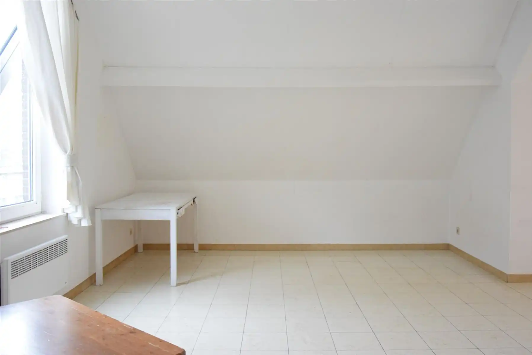 Instapklaar 2-slaapkamerappartement nabij Maastricht foto 5