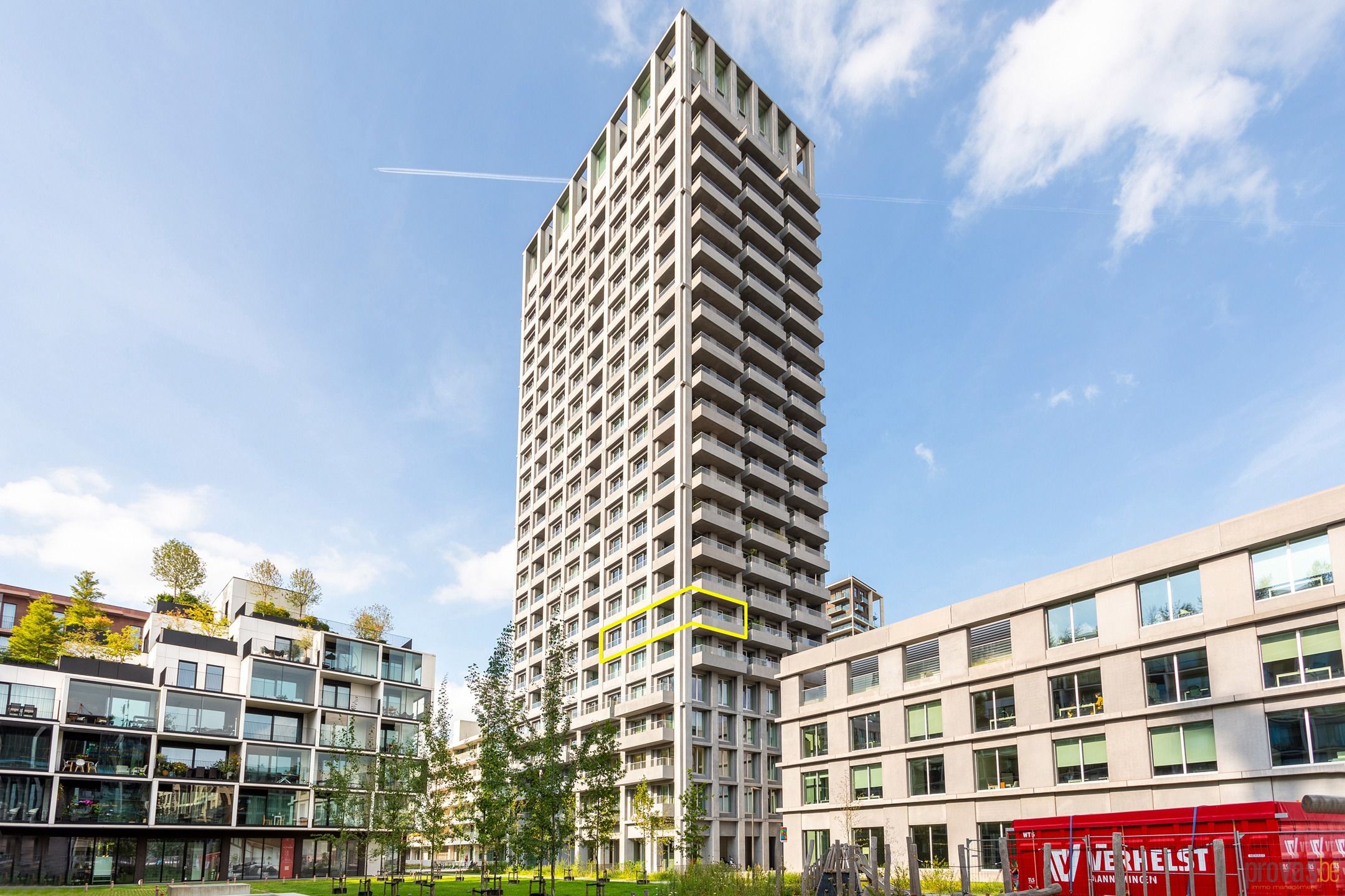 INSTAPKLAAR APPARTEMENT MET TERRAS EN PANORAMISCHE ZICHTEN foto 2