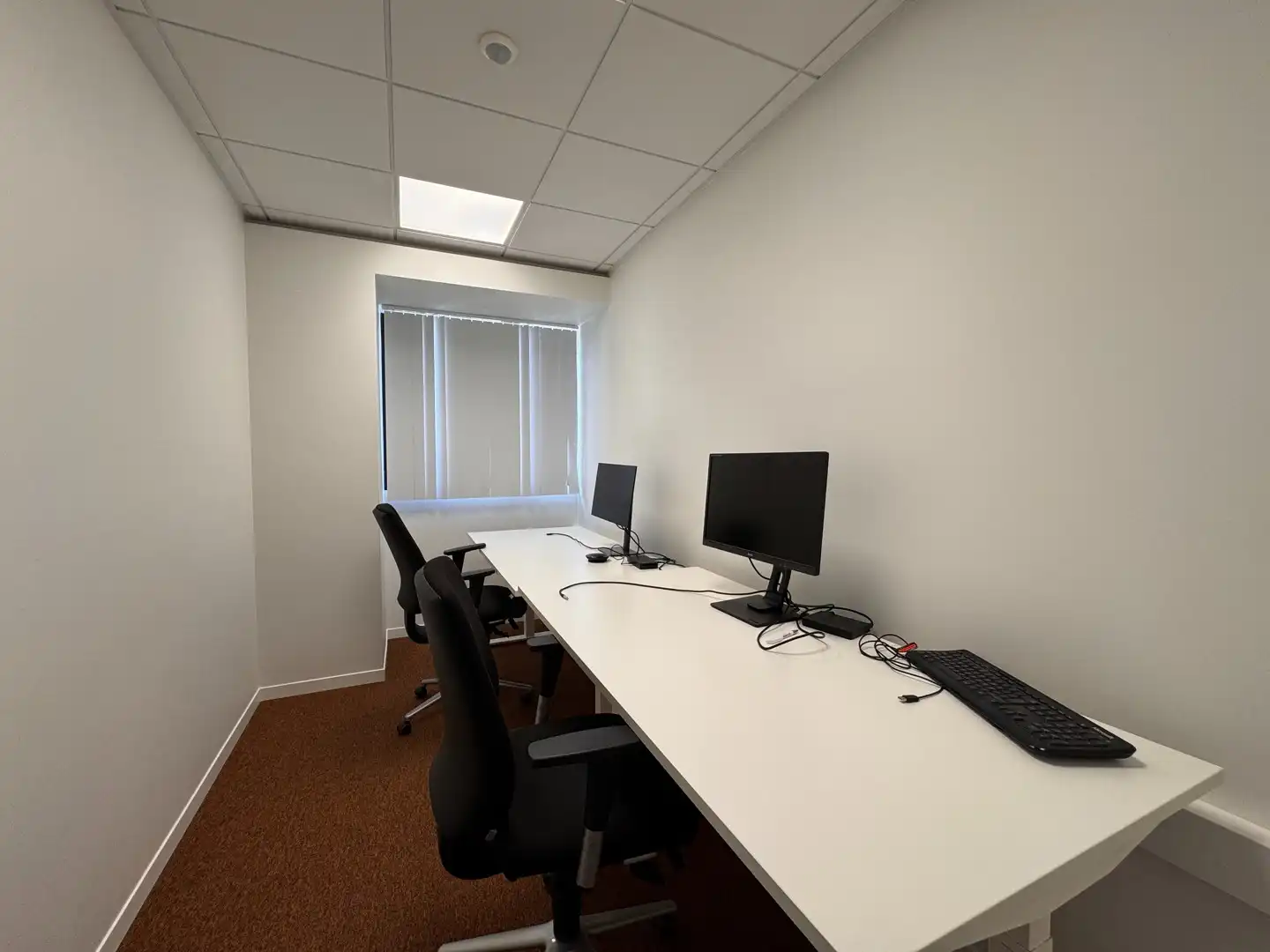 Kantoorverdieping van 450 m² te Oostkamp foto 14