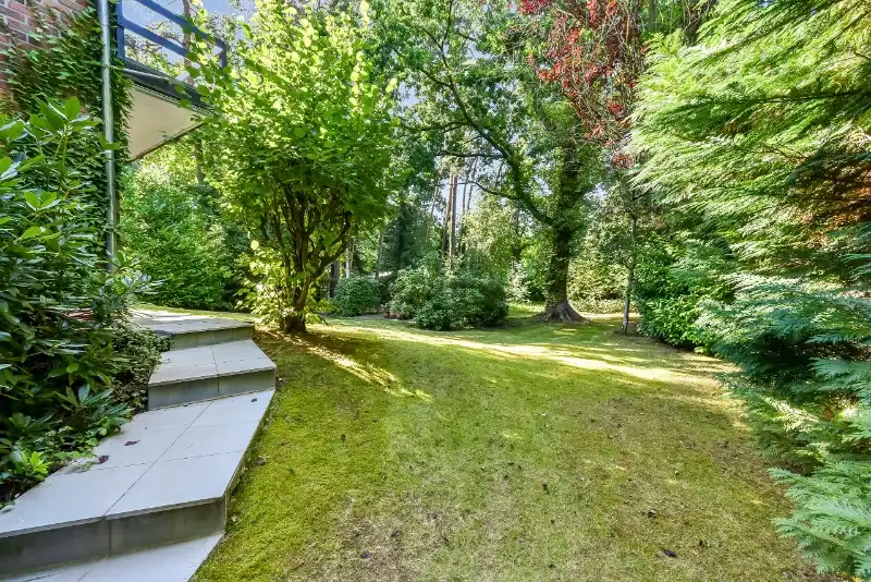 Zeer rustig gelegen villa van 245m² in moderne stijl op 14 are palende aan golfdomein foto 31