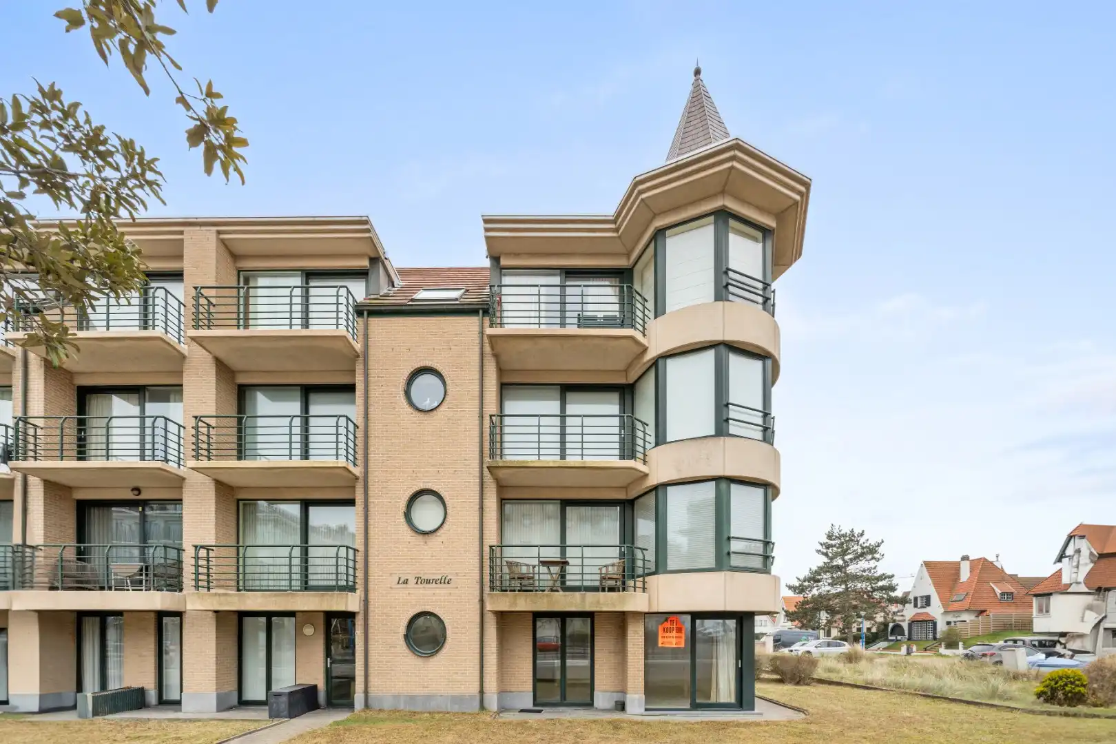 Gelijkvloers appartement met 2 slaapkamers en zeezicht  foto 11