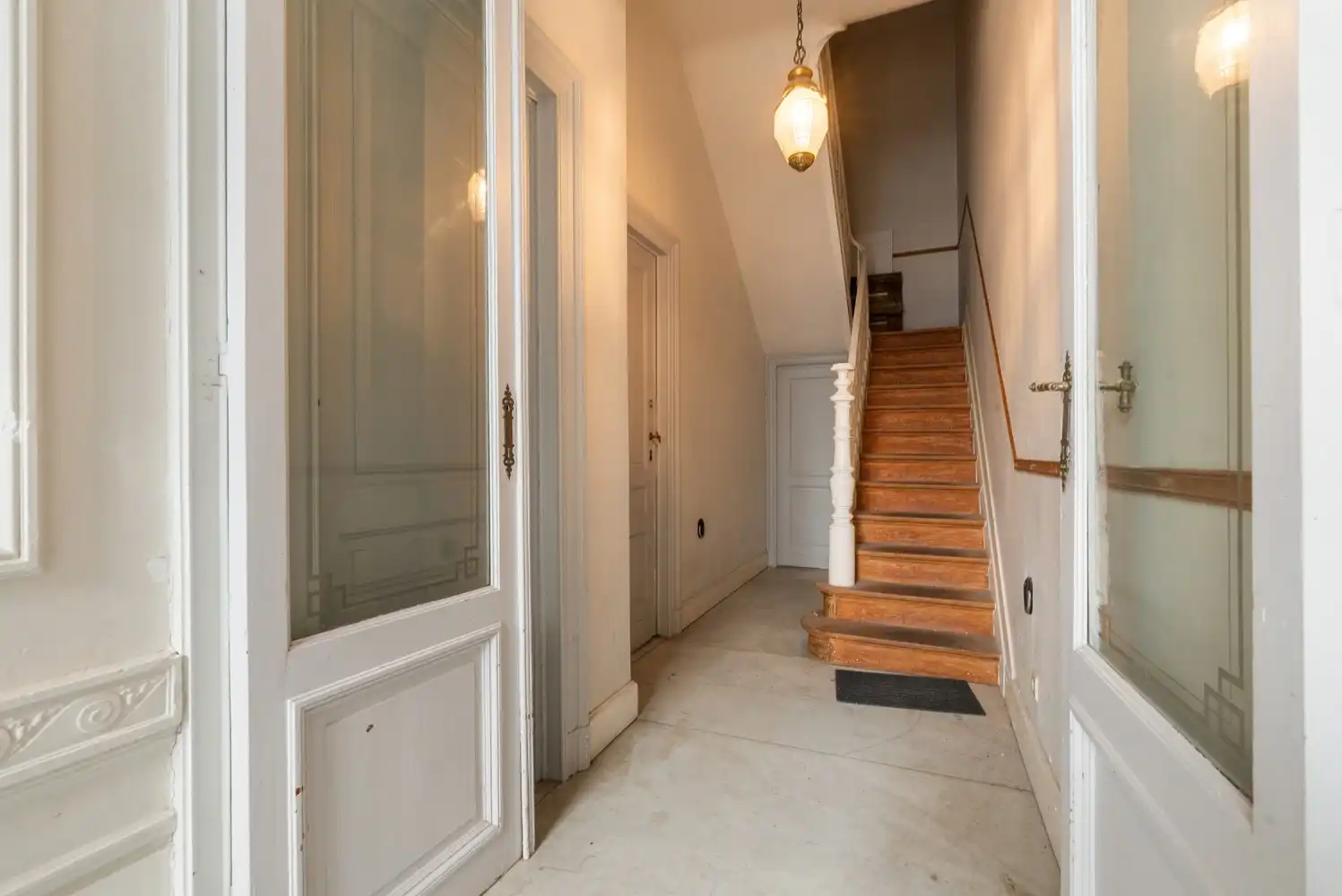Gerenoveerd duplex-appartement met 2-kamers en zonnig terras foto 14