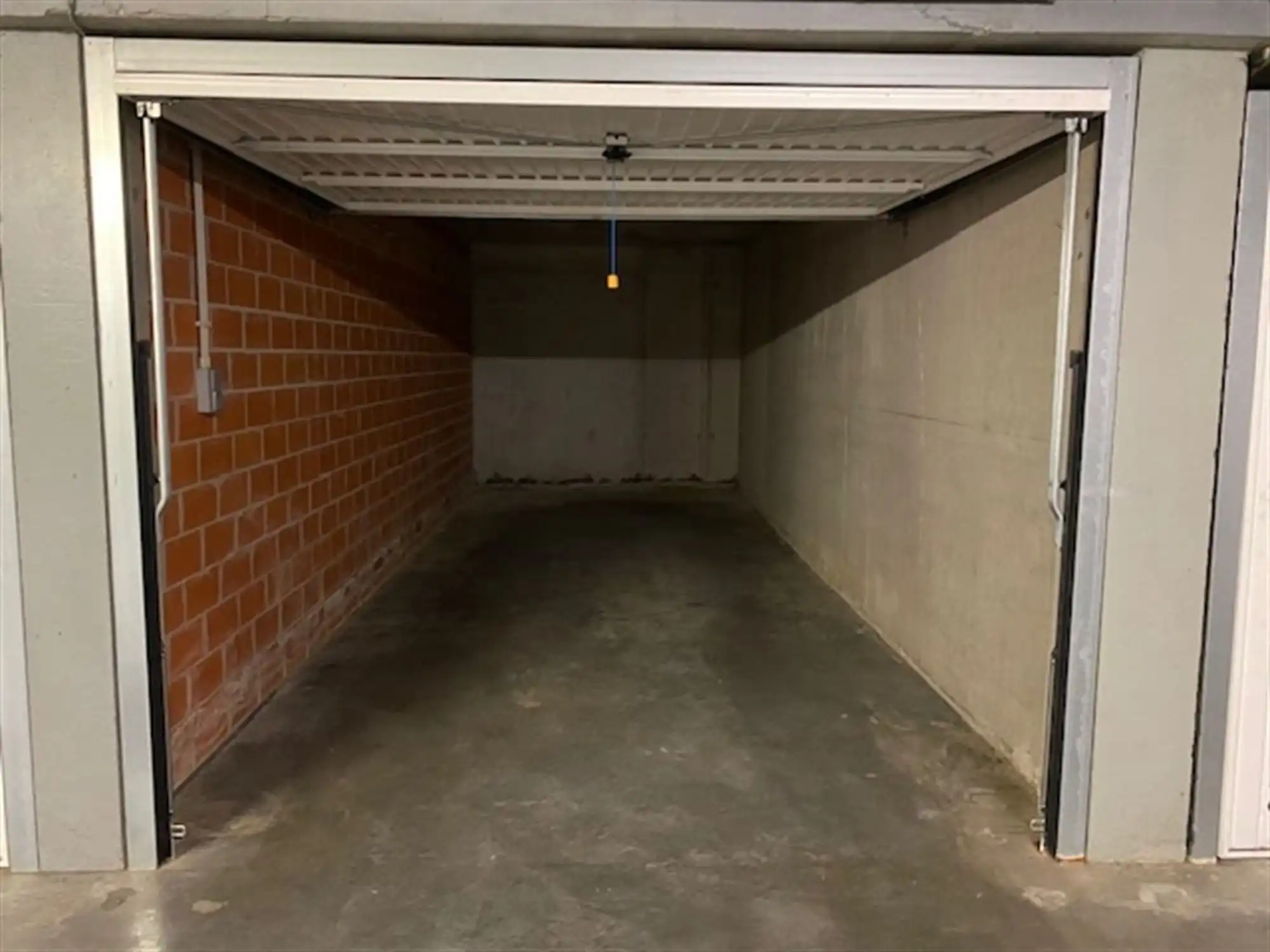 Grote ondergrondse garagebox in centrum Bredene-Duinen foto 2
