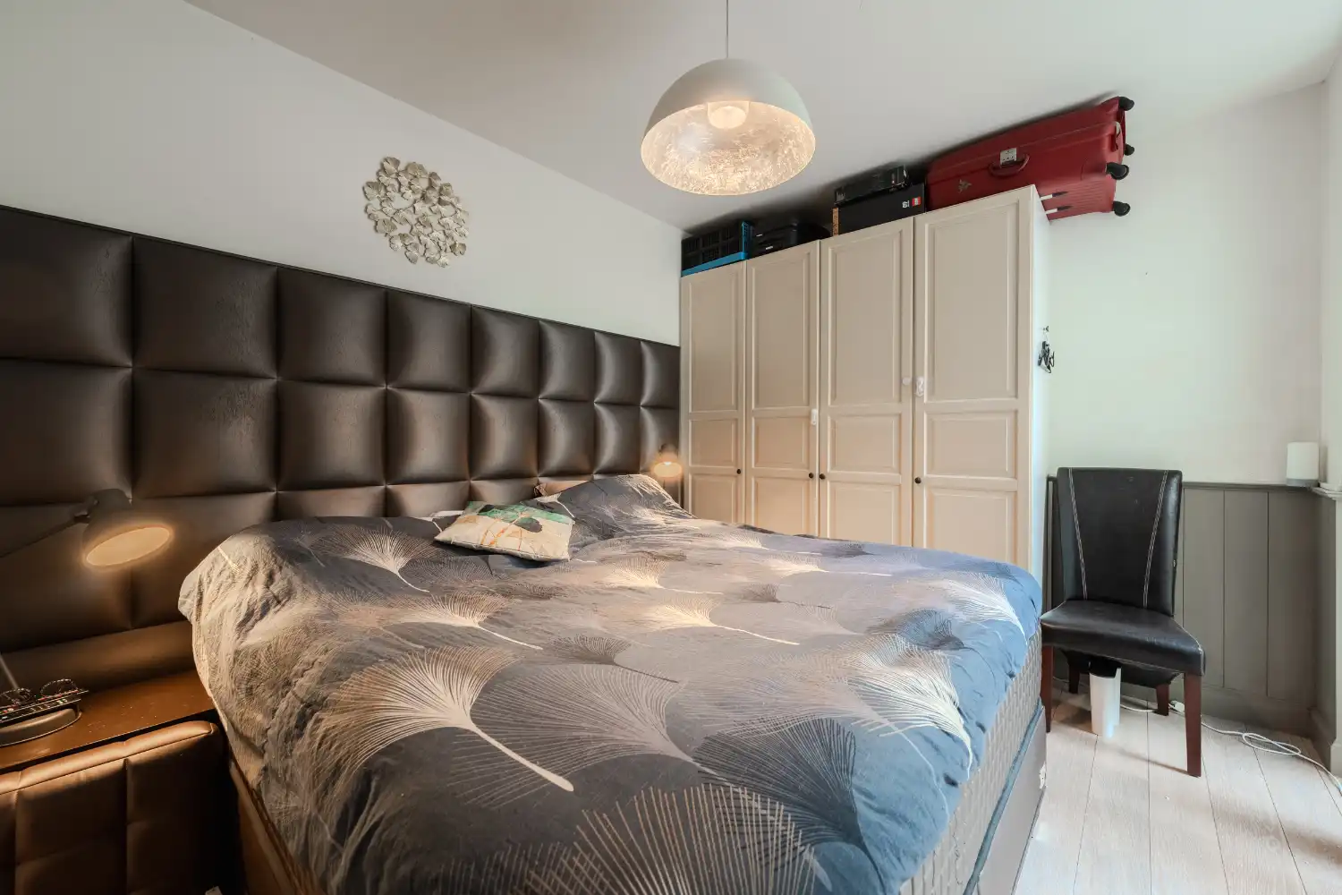 Ruim duplex appartement met 2 slaapkamers. foto 16