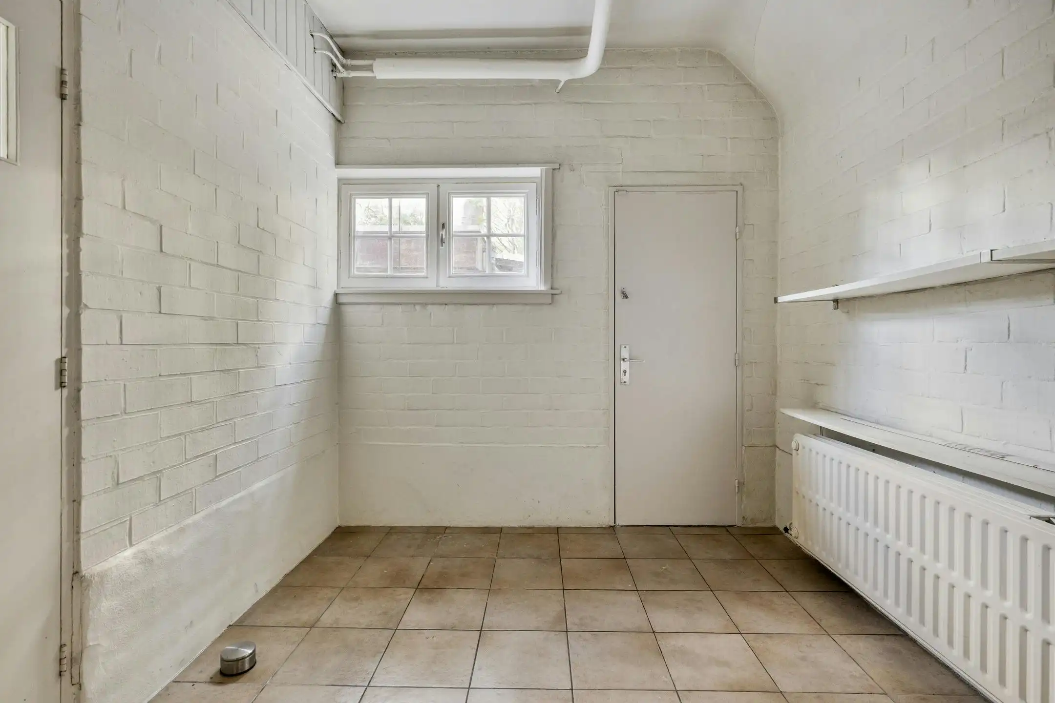 Charmant huis te koop in Putte-Kapellen met grote tuin foto 11