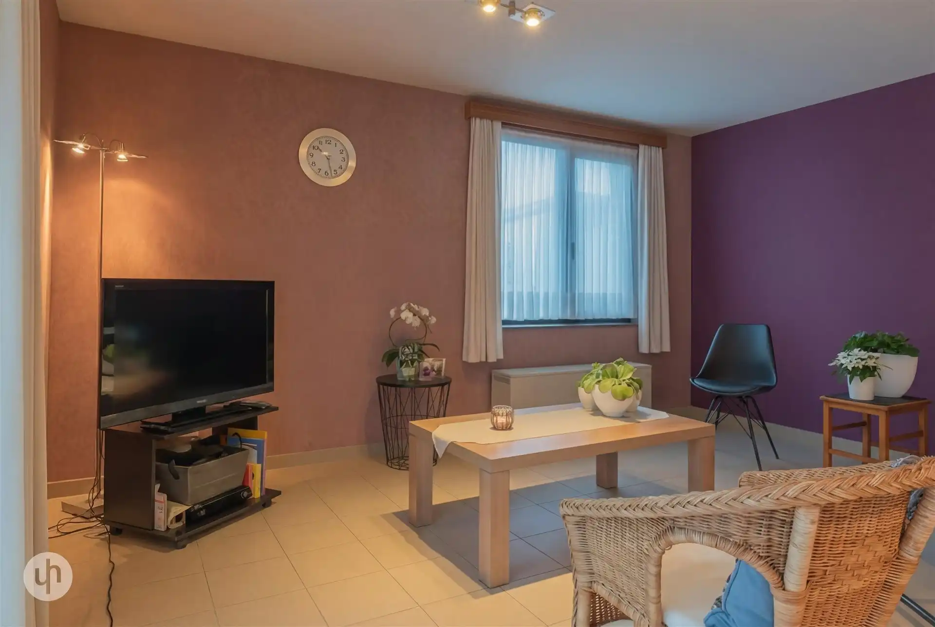 Gelijkvloersappartement met drie slaapkamers en garage foto 3