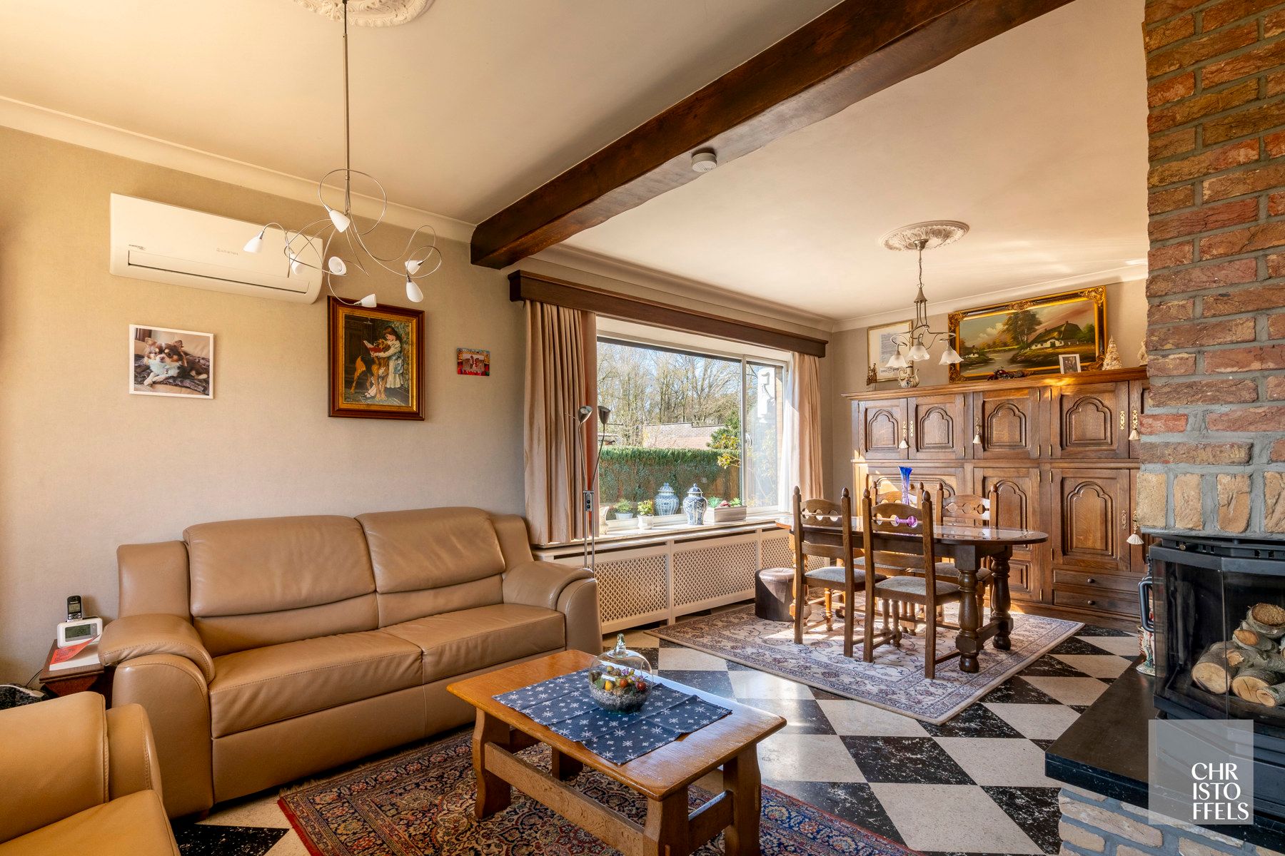 Te renoveren woning op een ruim perceel (1875m²) in Lanaken! foto 4
