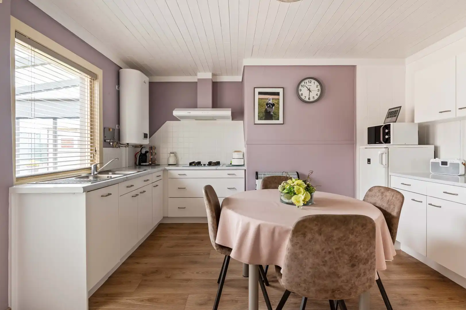 Te moderniseren woning met tal van mogelijkheden op centrale ligging in Herselt foto 5