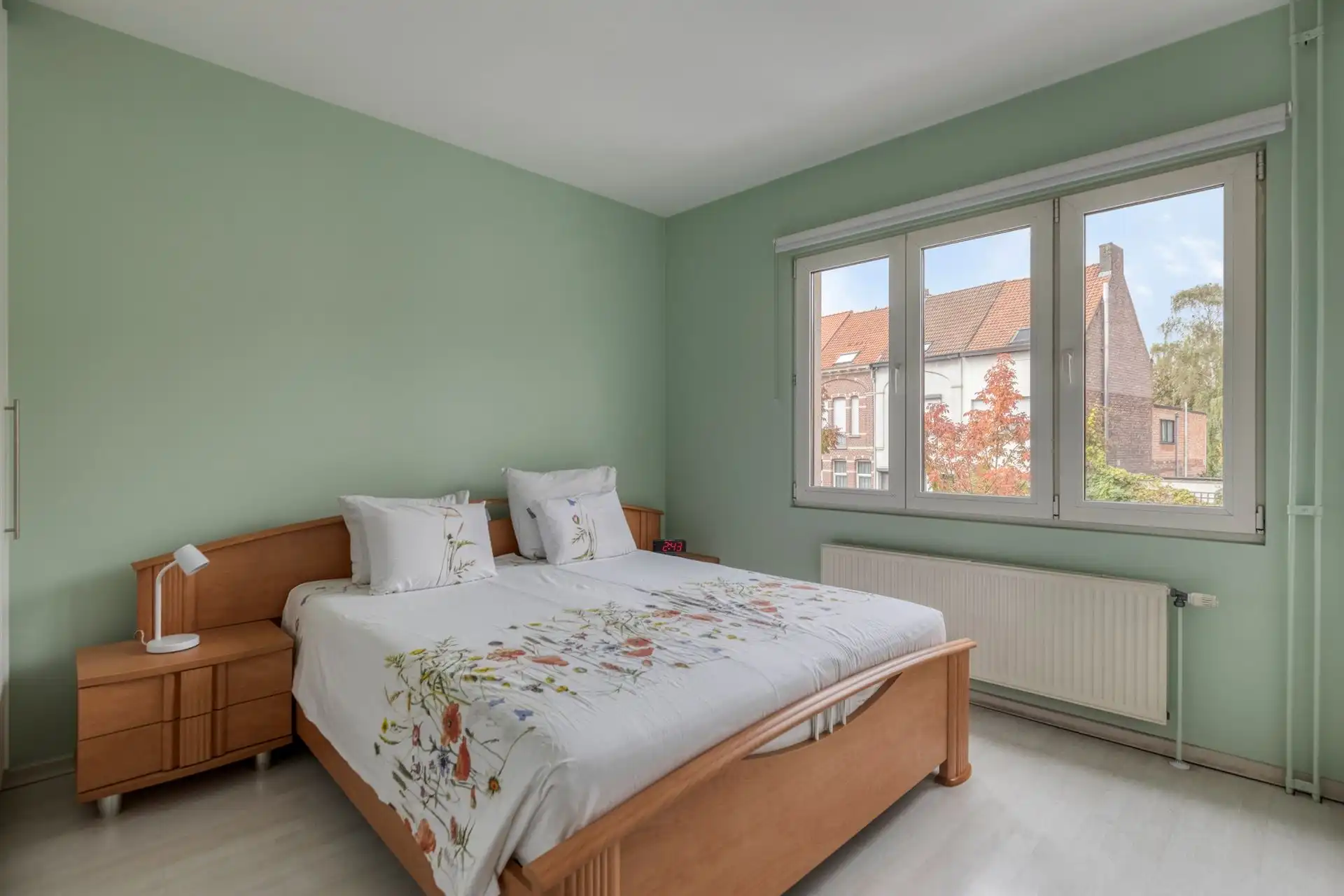 Instapklare woning met 3 slpk's en zonnig terras van 33 m²! foto 10