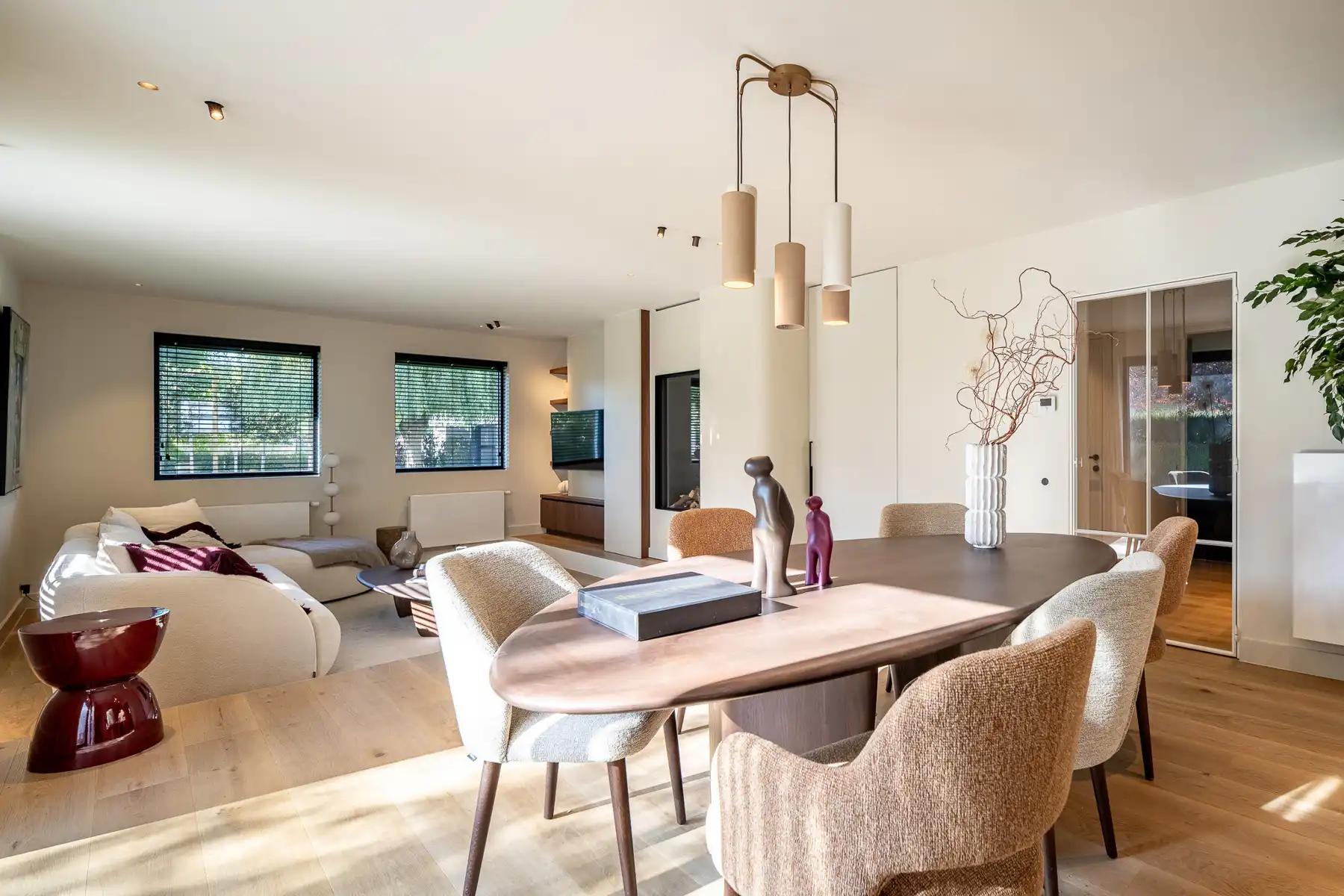 Gerenoveerde villa op royaal perceel nabij centrum Knokke foto 3