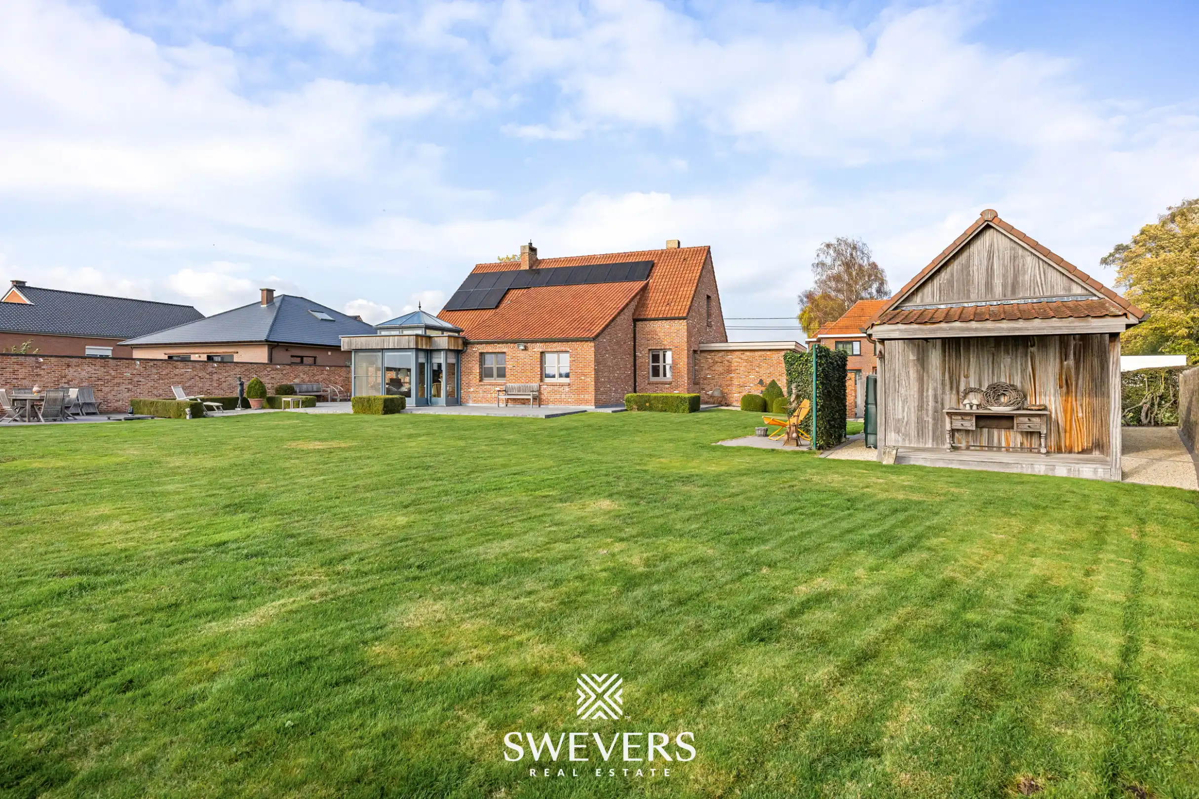 Sfeervolle open bebouwing met royale tuin en veel privacy foto 28
