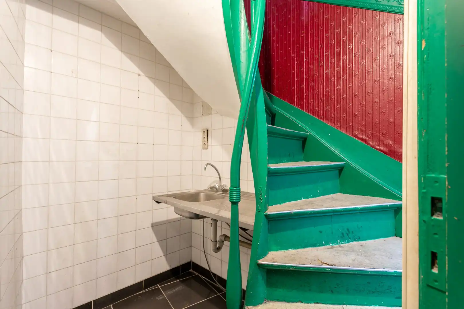 Karaktervol handelshuis op een gunstige ligging in hartje Halle foto 7