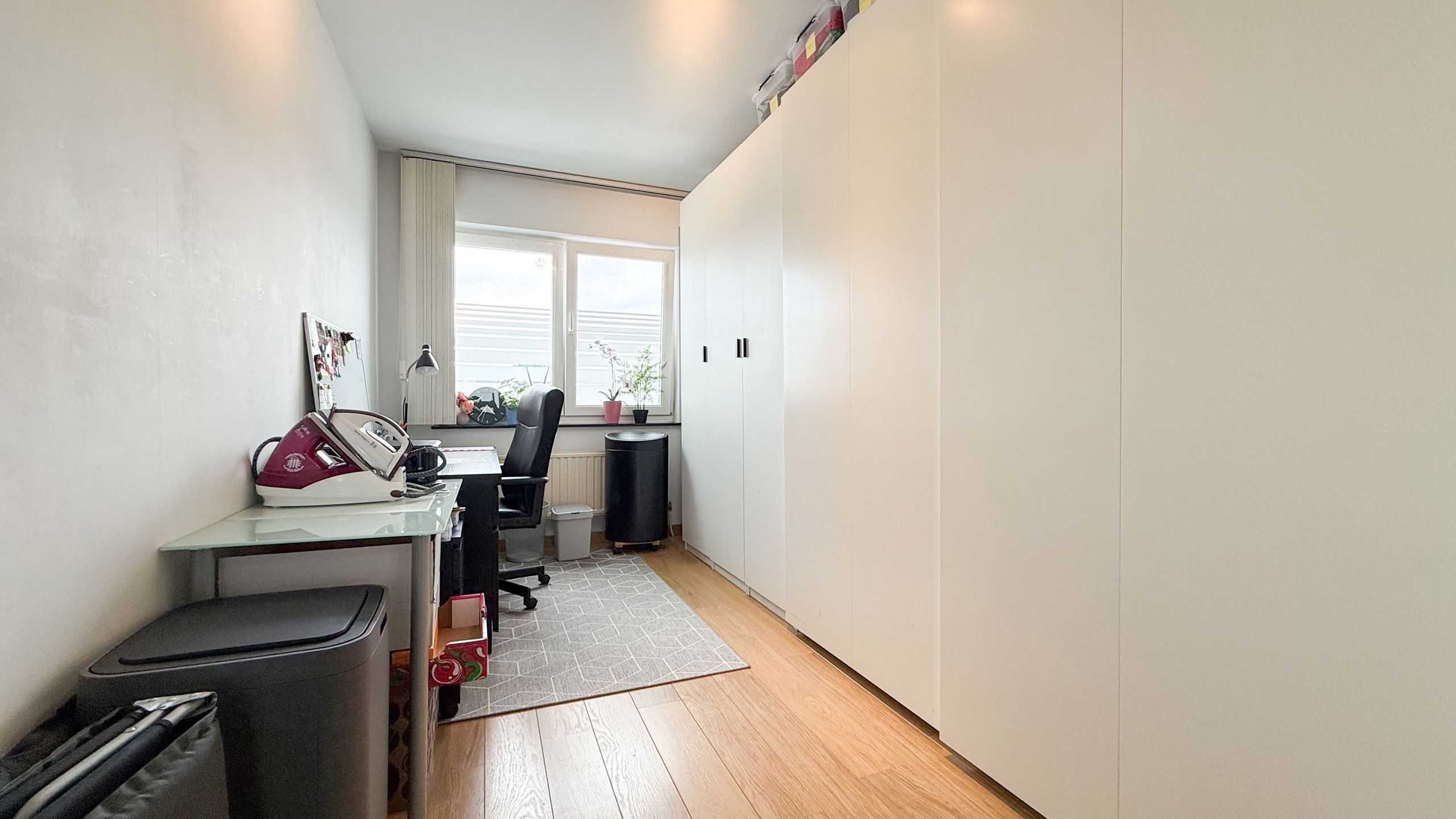Instapklaar appartement met 3 slpkms in hartje Paal – EPC B! foto 16