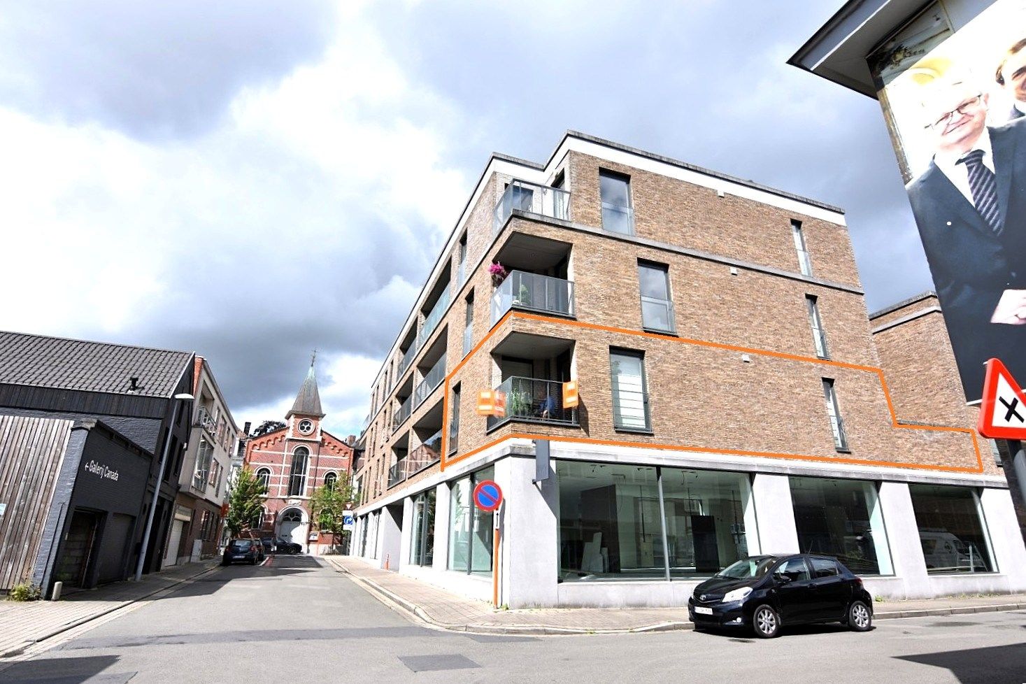 Heerlijk stadsappartement met ruime garage in centrum foto {{pictureIndex}}