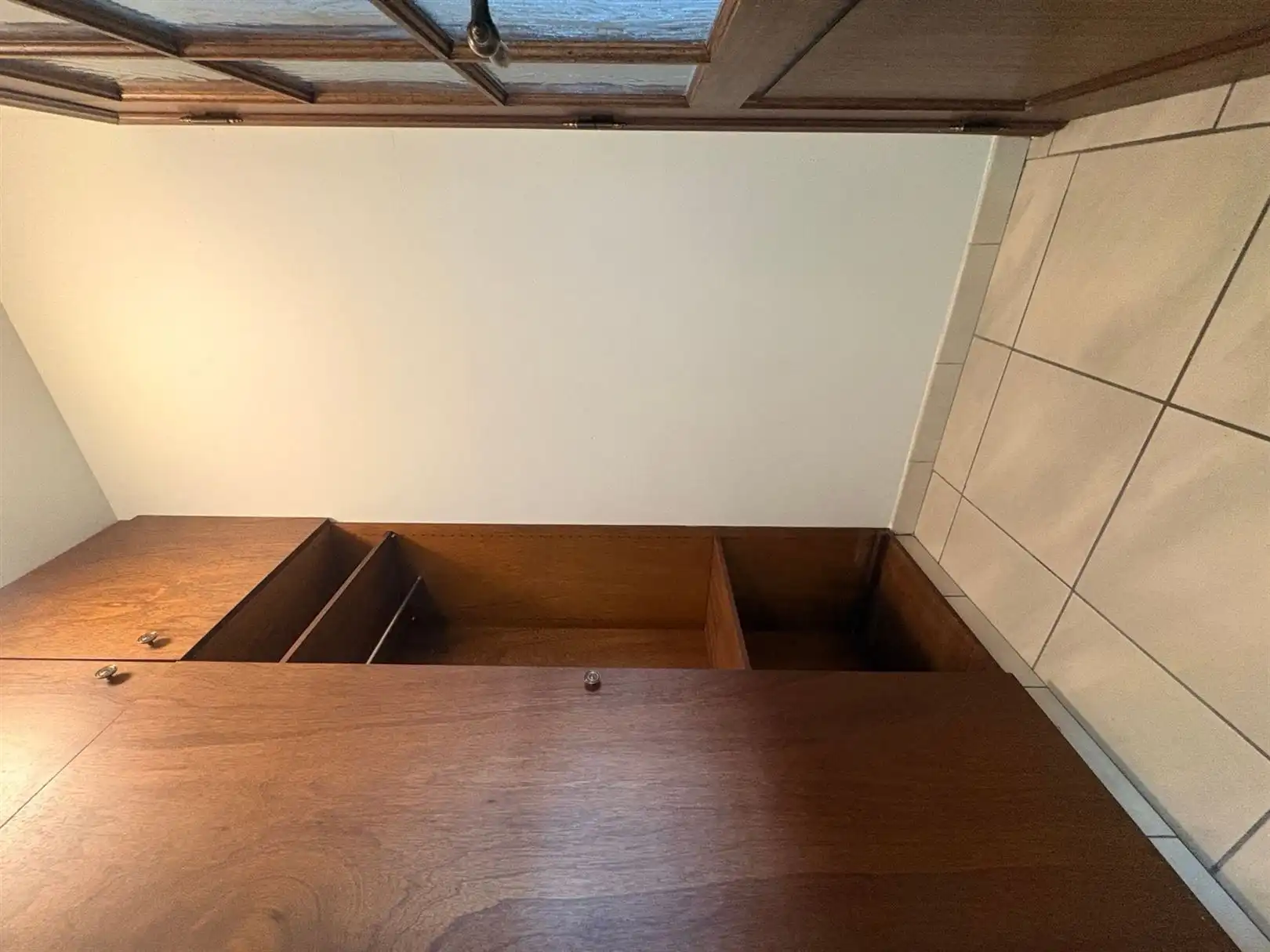 Instapklaar volledig gerenoveerd appartement met garage.  foto 6