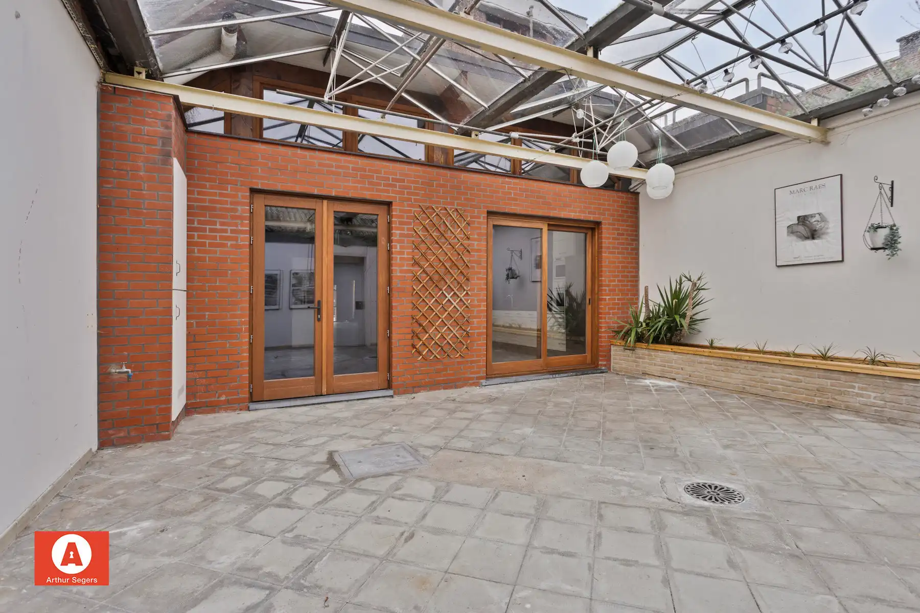 Energiezuinig gelijkvloers app: 116 m², pal bij het centrum. foto 15