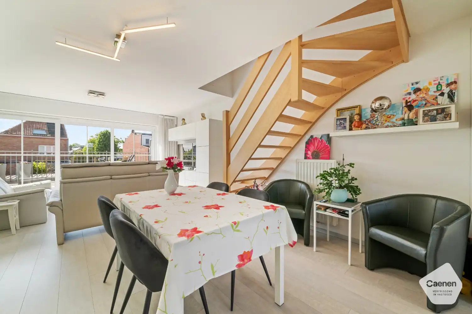 Modern duplexappartement met twee slaapkamers op uitstekende locatie foto 4