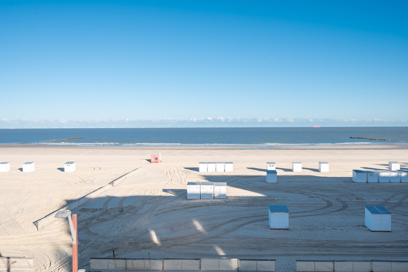 Uniek hoekappartement op de zeedijk Albertstrand met panoramisch zeezicht foto 2