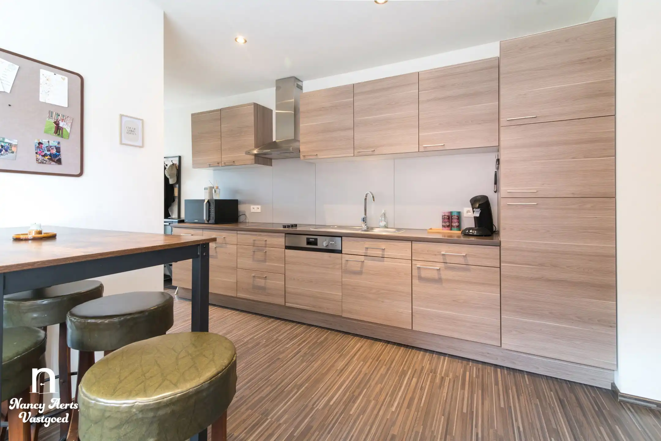 Charmante gerenoveerde woning met zuidgerichte tuin foto 16