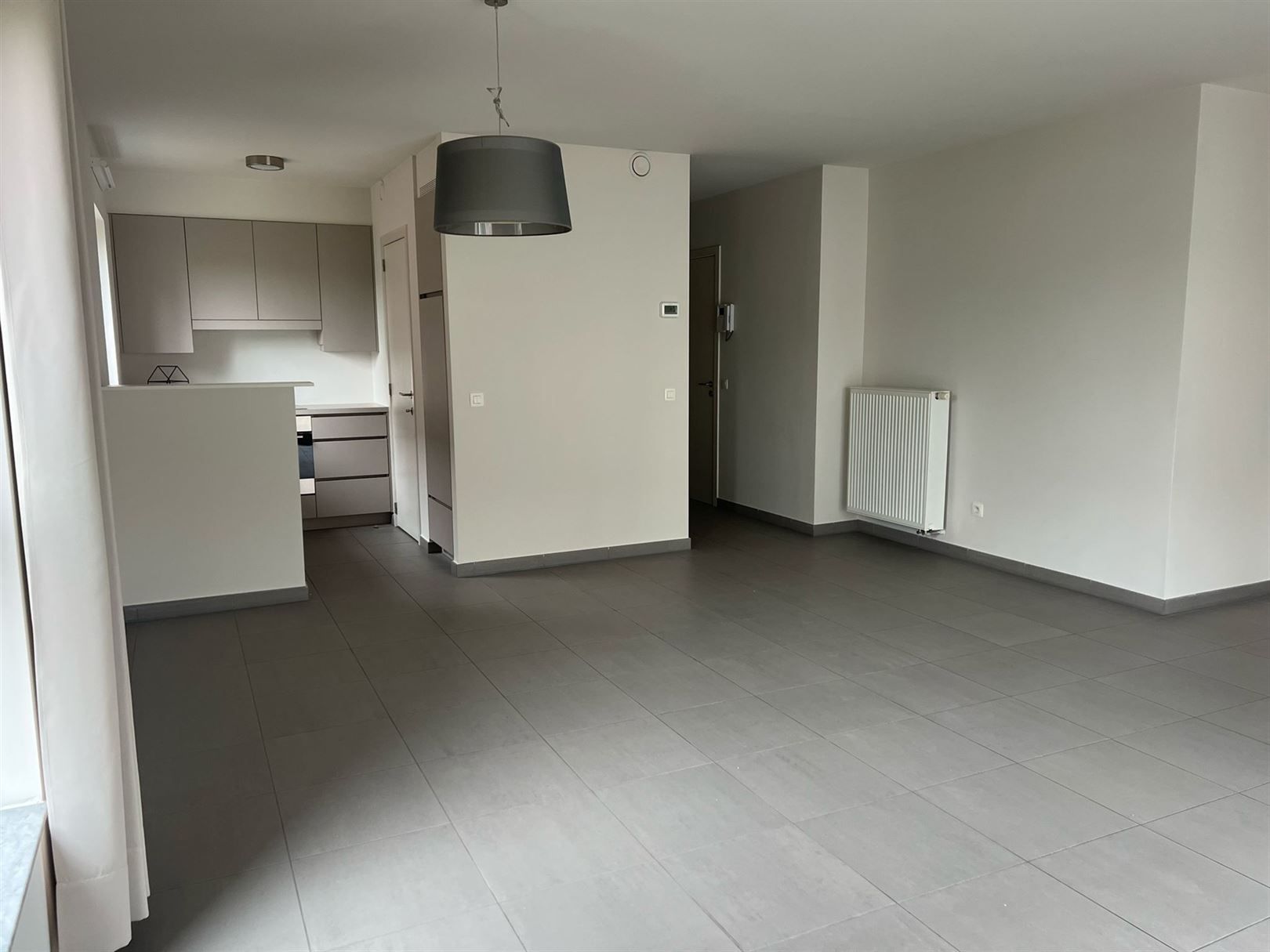 Instapklaar appartement te huur in Leupegem foto 3