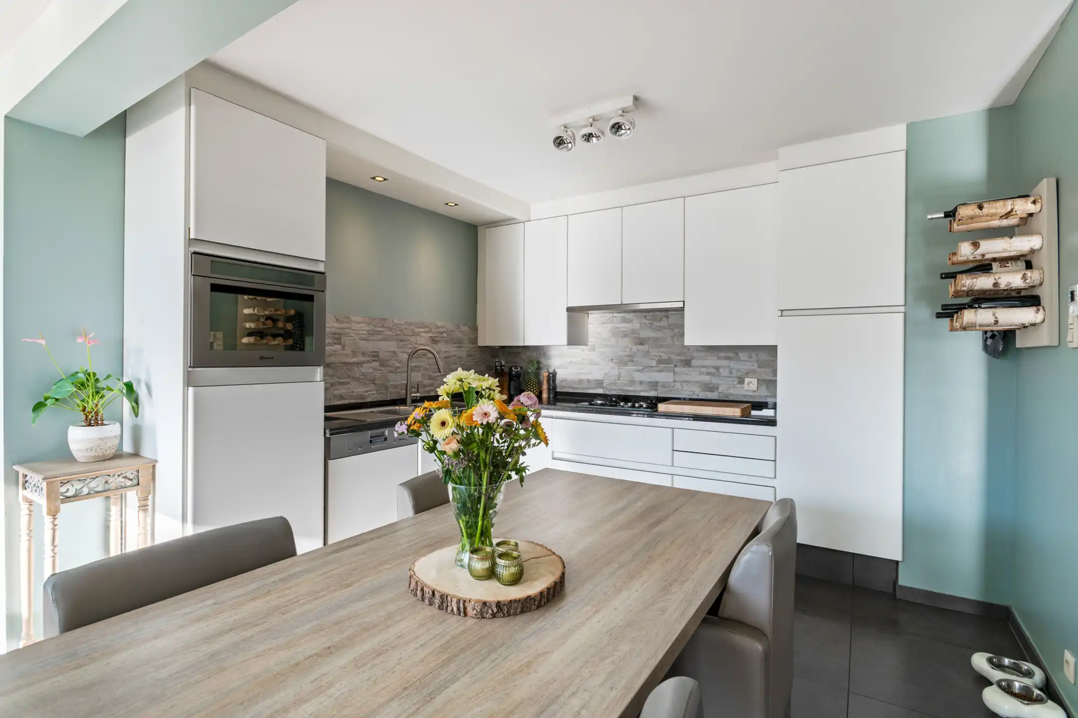 Instapklare en lichte woning op gunstige ligging op 430 m² foto 14