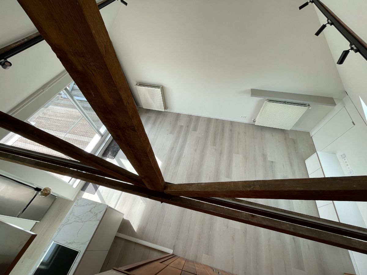 Exclusief één slaapkamer DAK-APPARTEMENT met ruim terras en openlucht autostandplaats foto 18