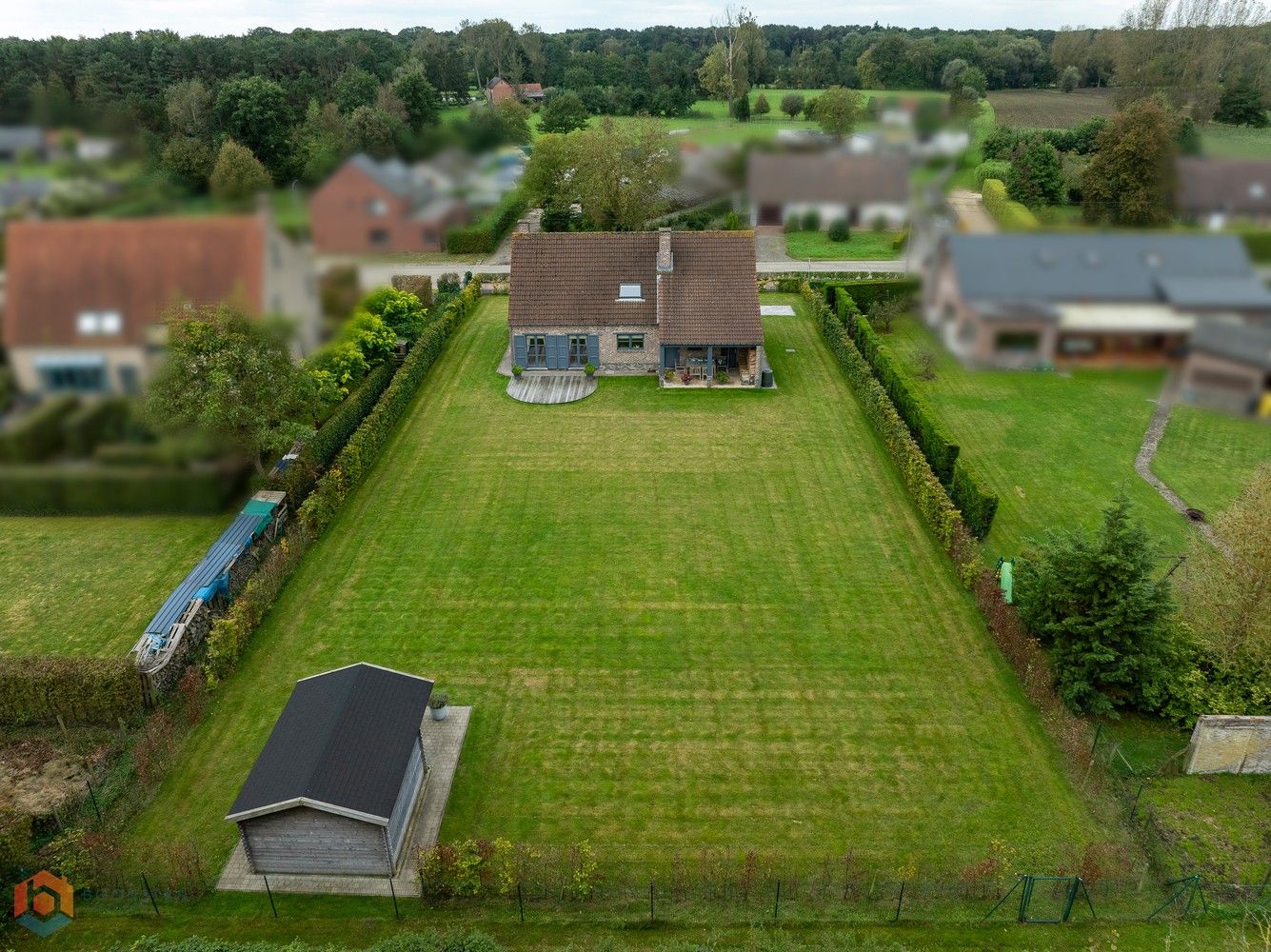 Woning met 4 slpkrs en royale tuin op een perceel van 1638 m² foto 24