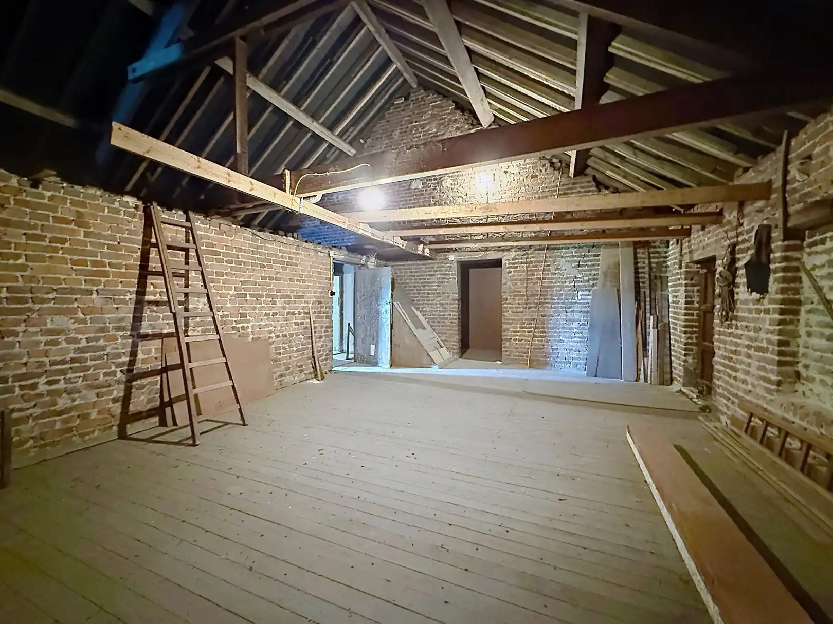 Voormalige hoeve met aanbouw en tuin, 26a 01ca foto 30