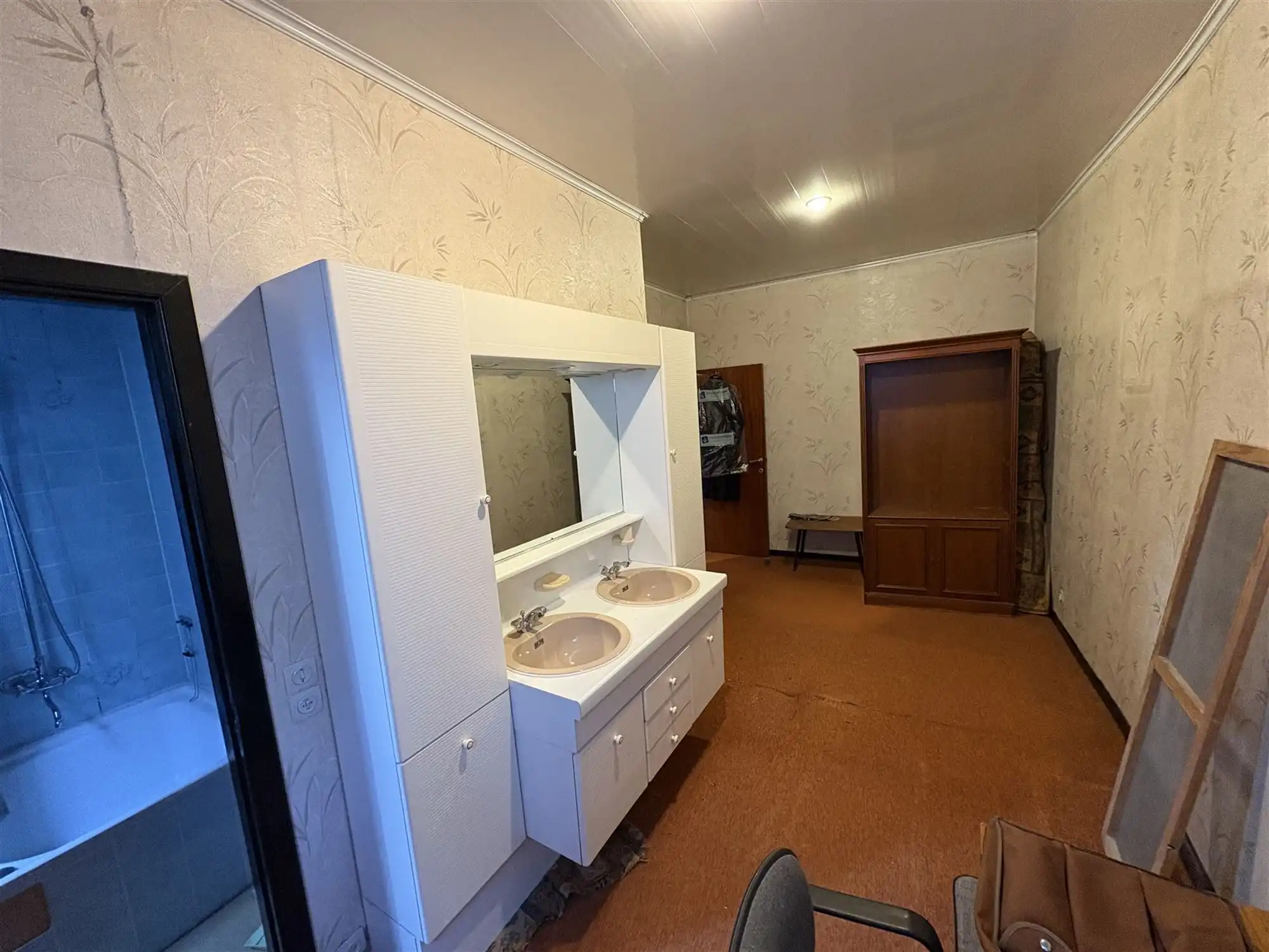 Bel-etagewoning met garage aan Sint-Andriesplaats. foto 15