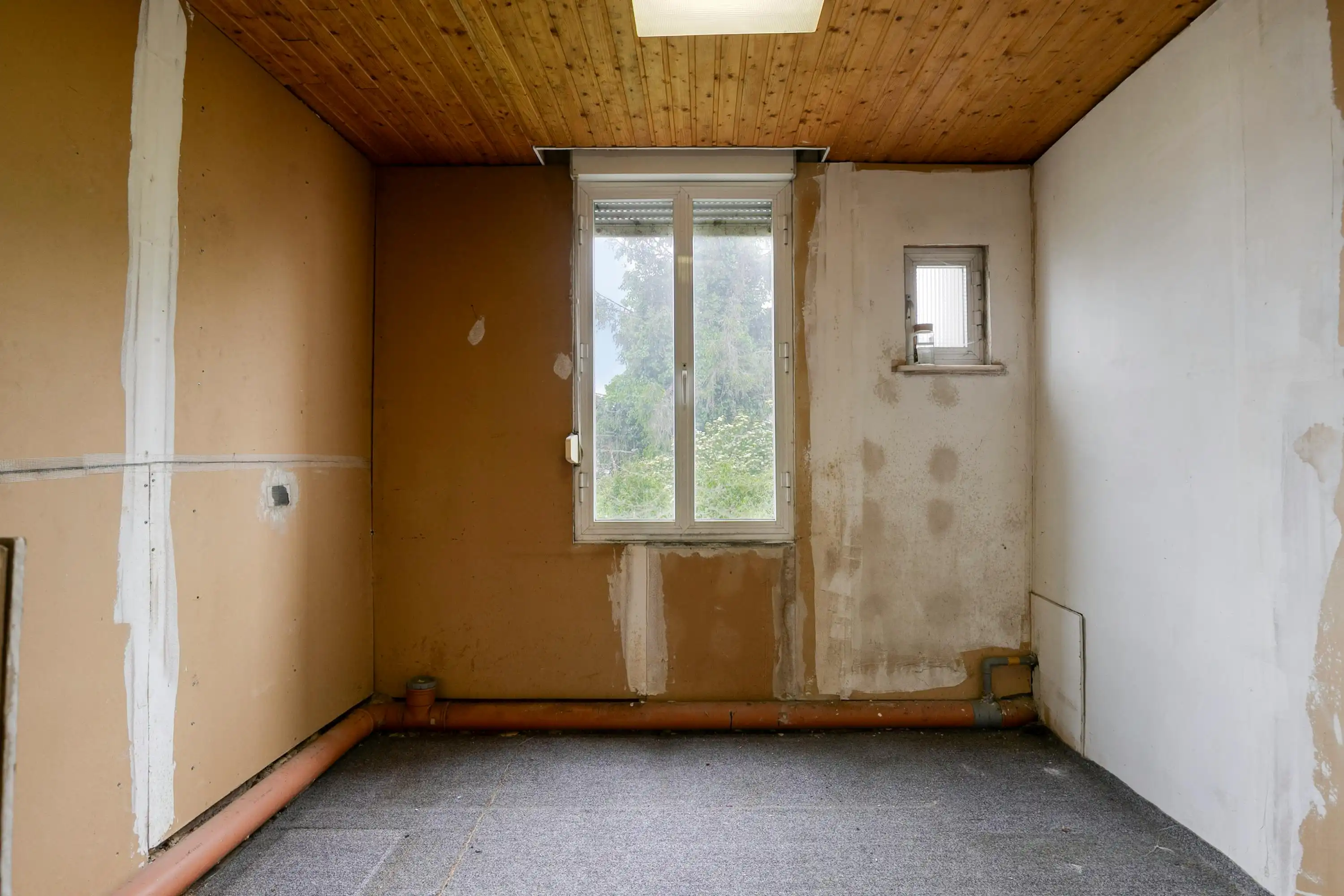 Charmante rijwoning met 3 slaapkamers in hartje Deurne! foto 27