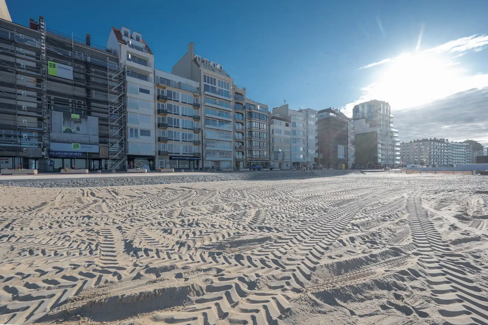 Luxueus appartement in het Zoute met 3 slaapkamers en frontaal zeezicht. foto 31