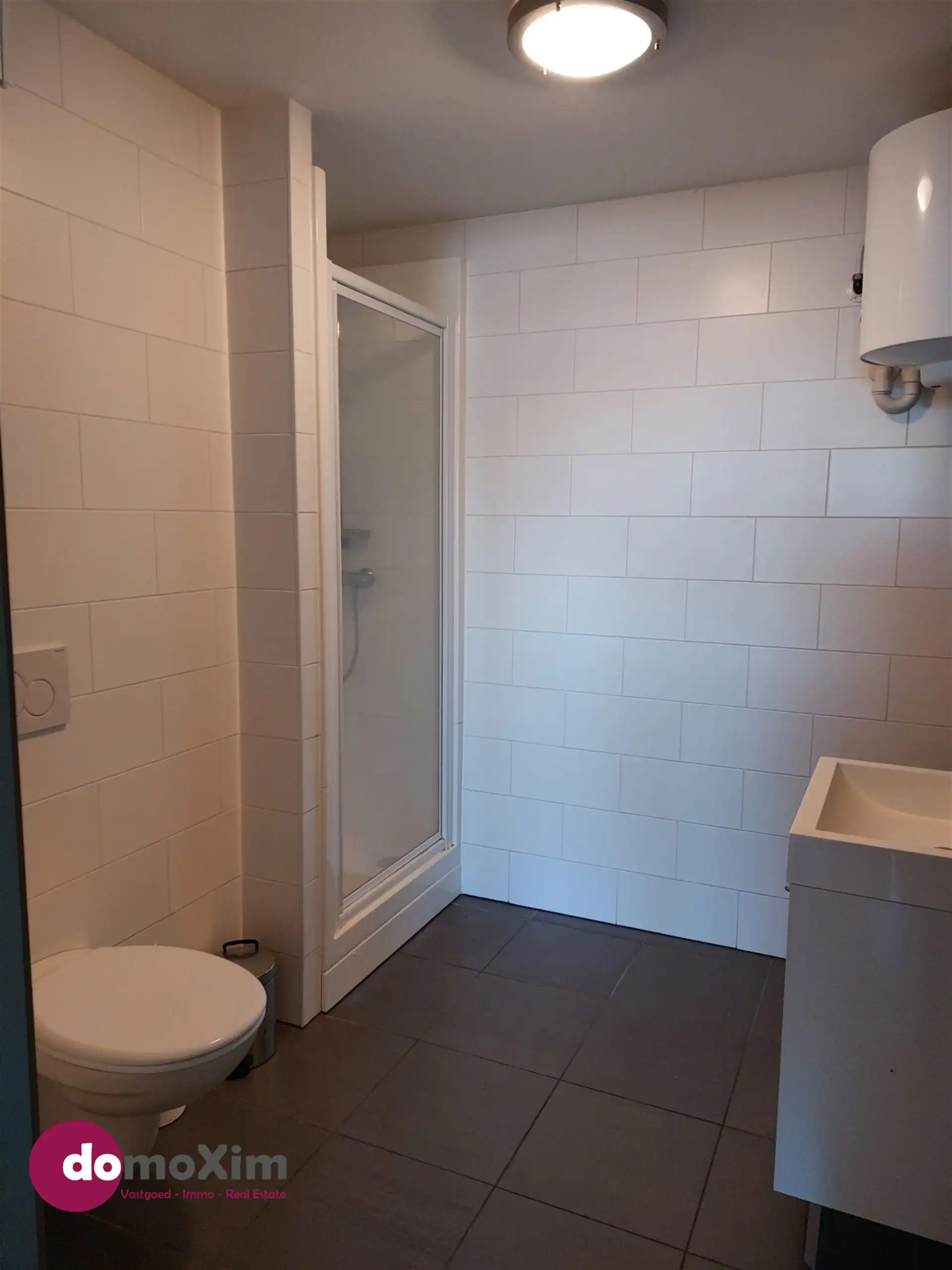 Moderne gemeubelde studio, geschikt voor één persoon, in het centrum van Leuven  foto 6