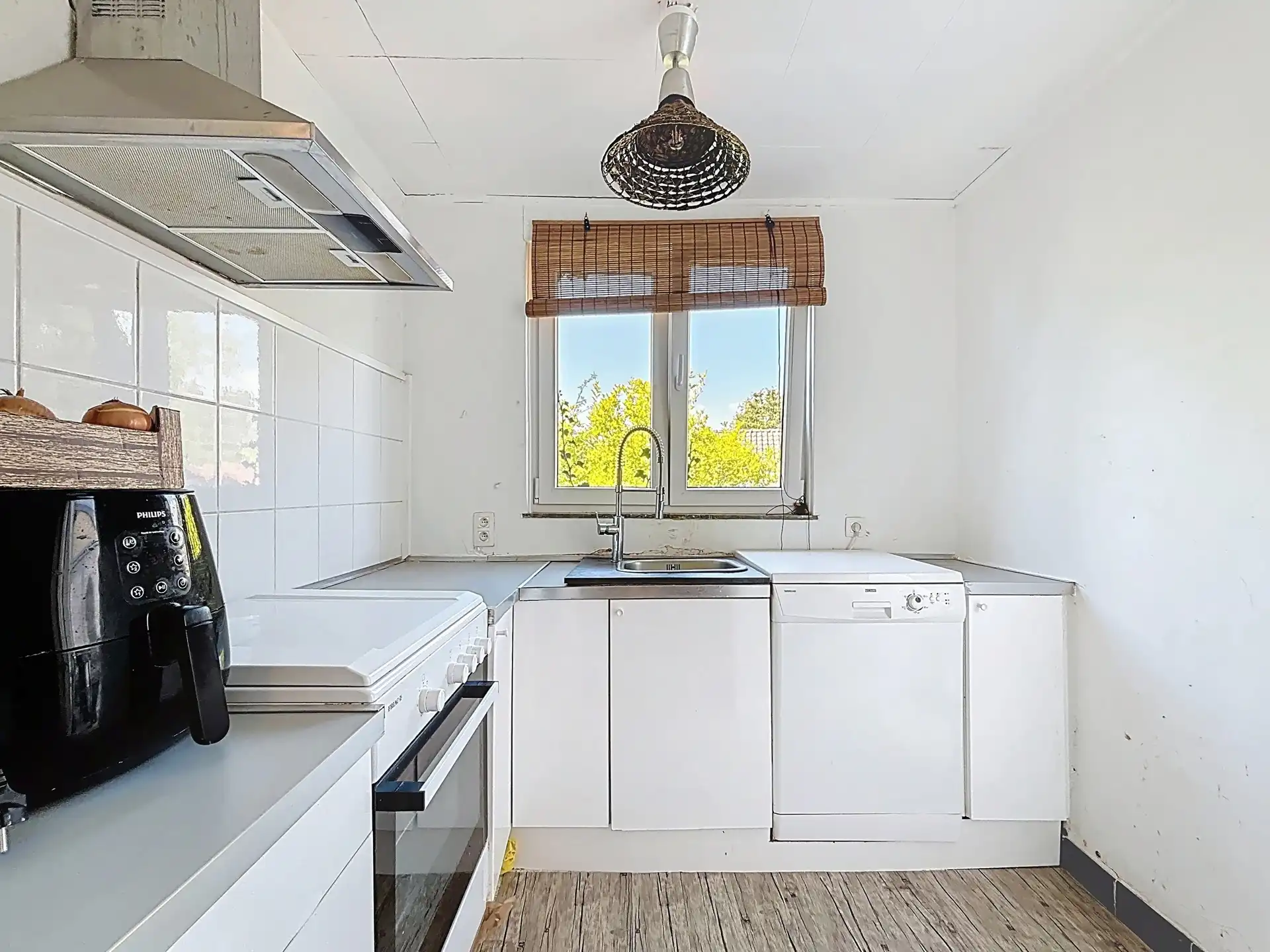 Woning op uitstekende locatie! foto 5