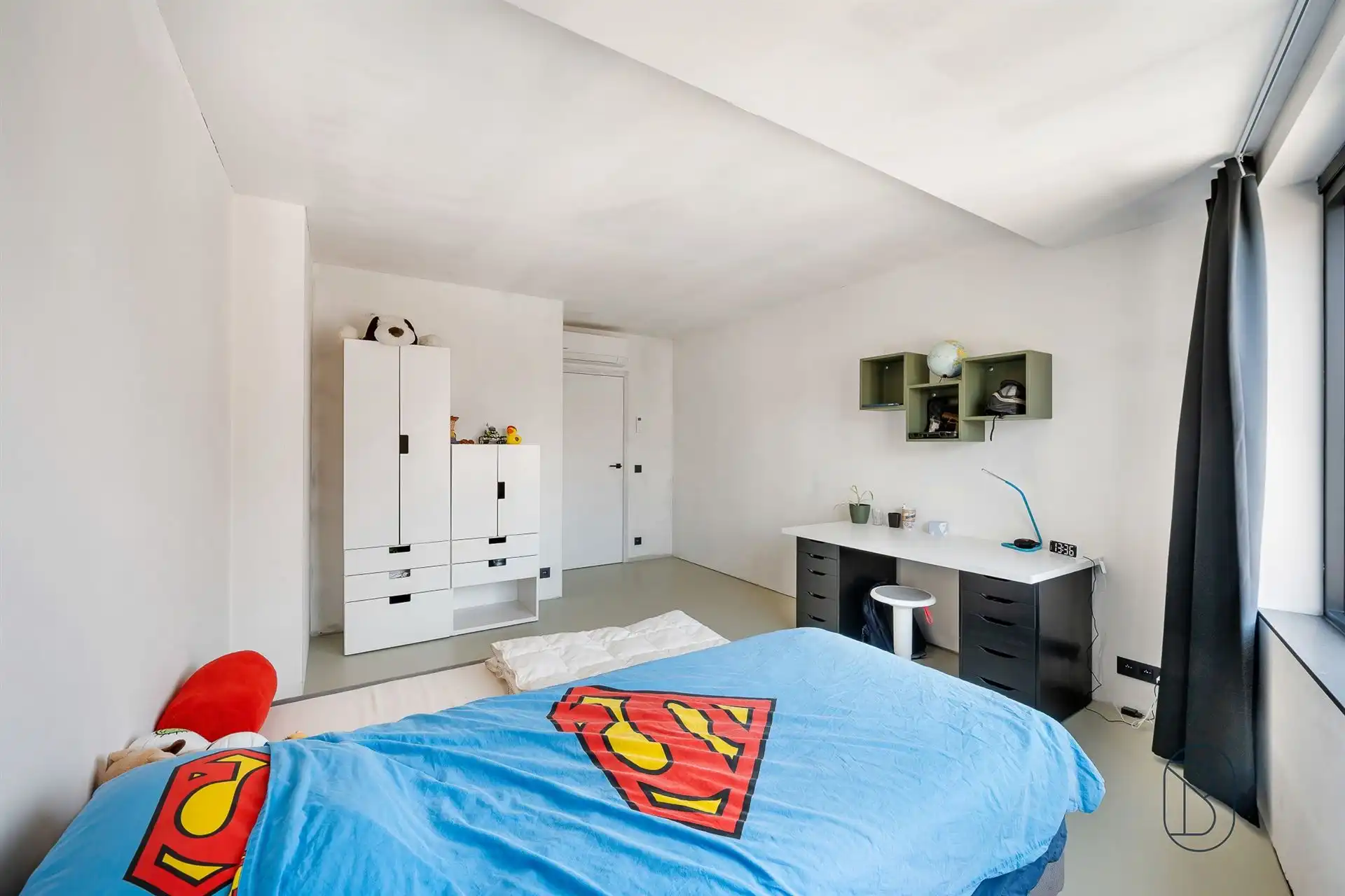 Unieke woning met 6 slk en polyvalente loods, centrum Tielt foto 18