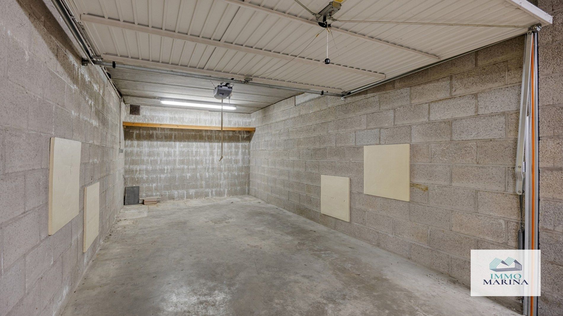 Goed onderhouden gelijkvl app. met 2 slpks en terras te BETEKOM foto 22