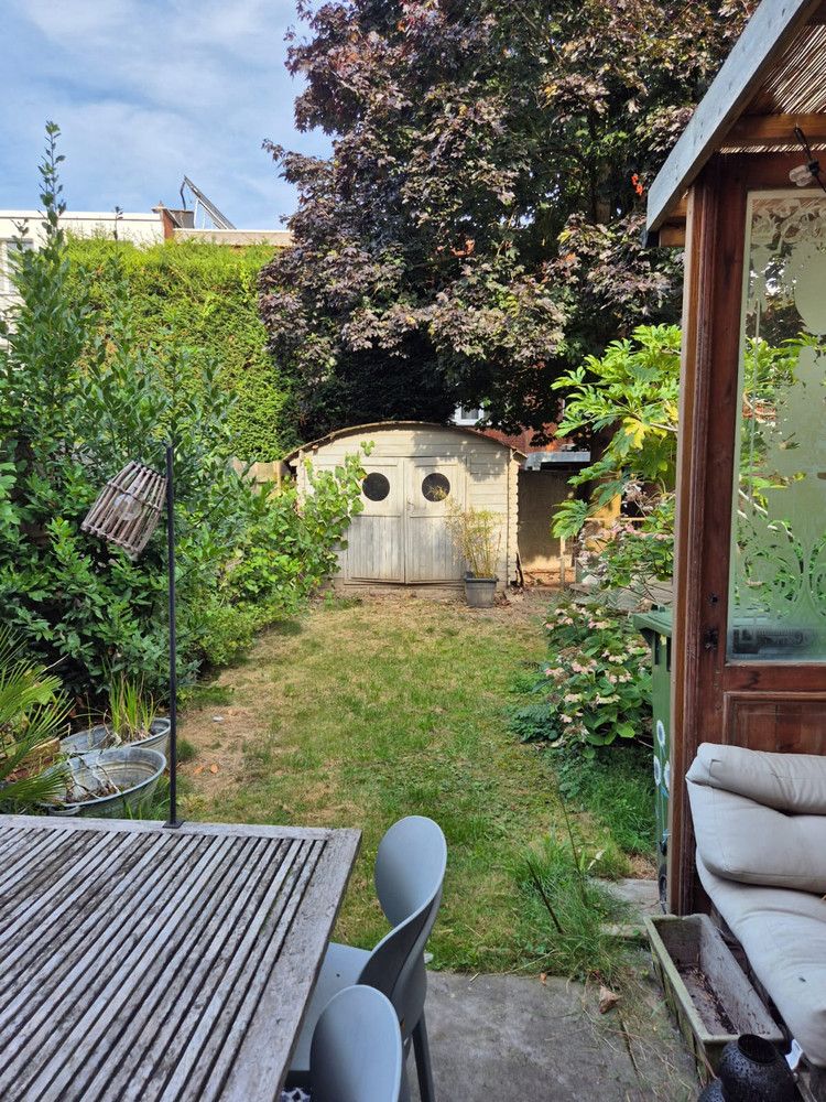 Karaktervolle gezinswoning (5-slpk) van 205 m² met tuin vlakbij het Boekenbergpark foto 16