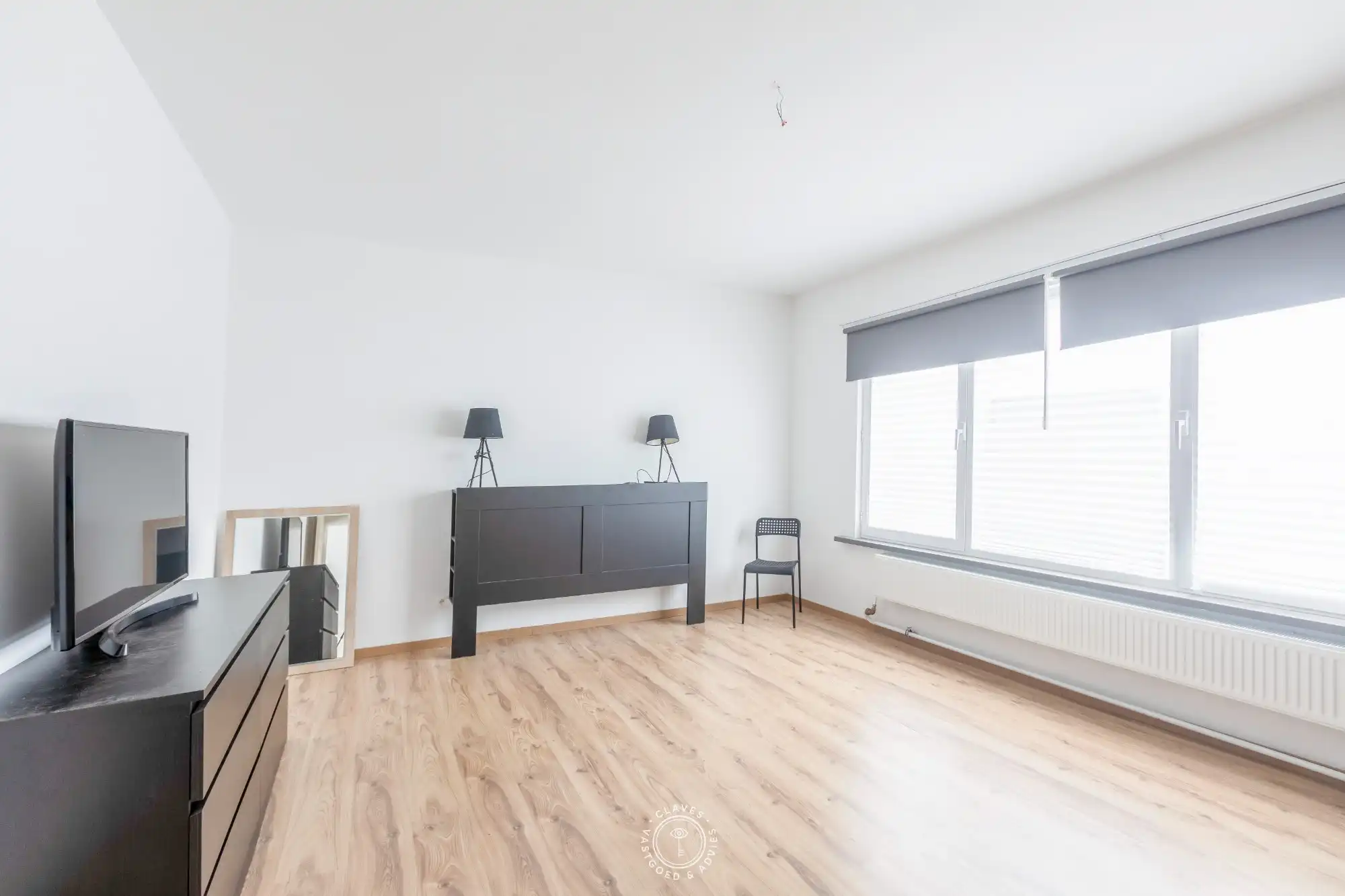 Vierslaapkamer woning met privatieve parkeermogelijkheden foto 11