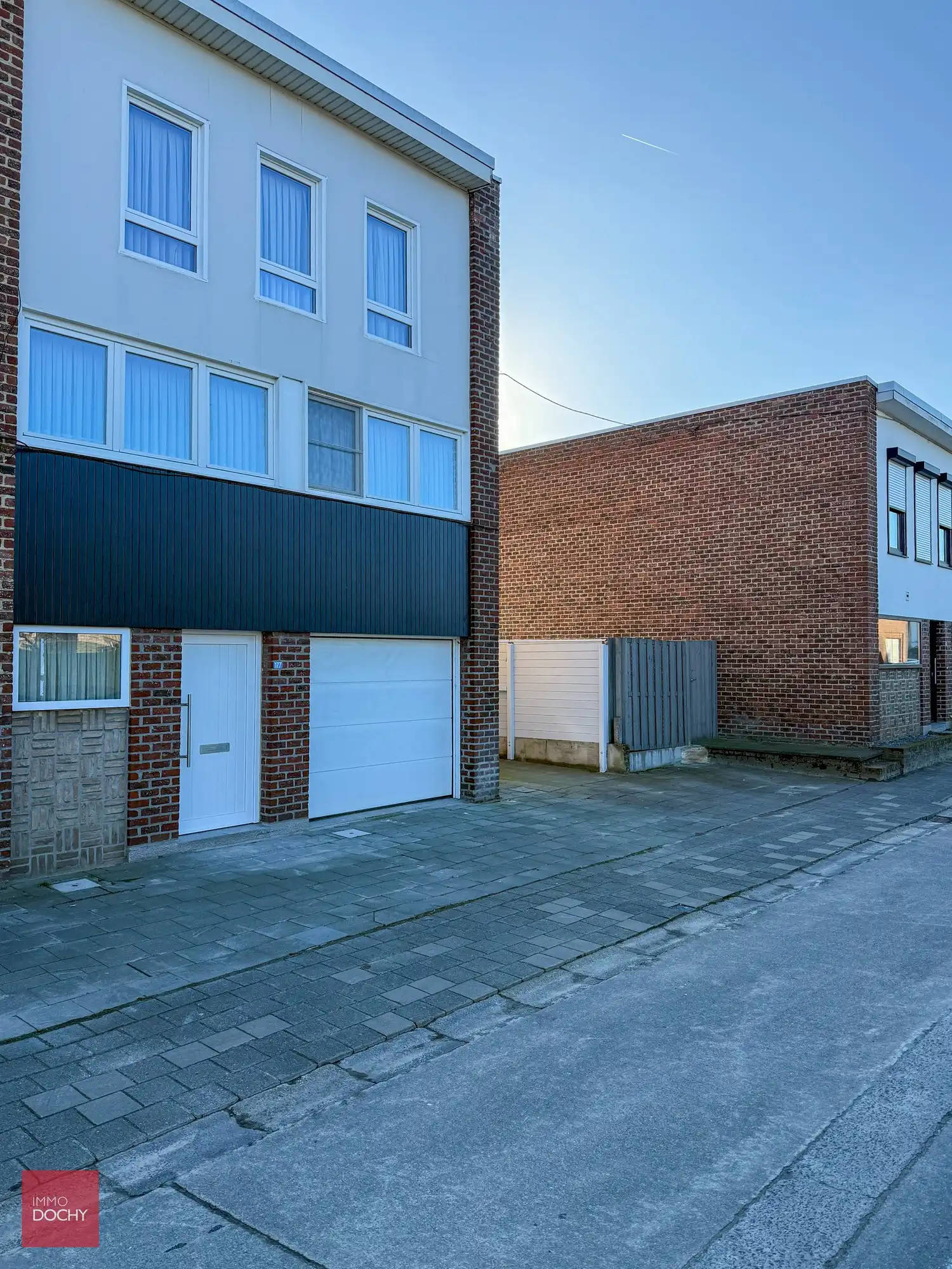 Vernieuwde tweewoonst | Deerlijkseweg foto {{pictureIndex}}