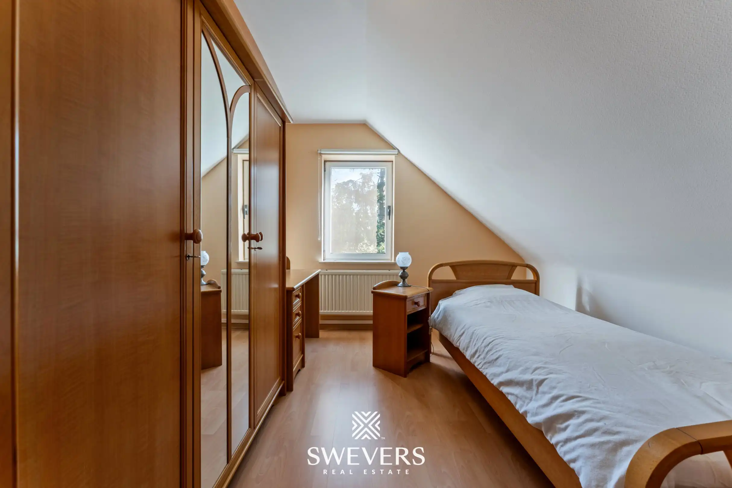 Ruime open bebouwing met zwembad op zonnig perceel (22a42ca) in Bolderberg foto 14