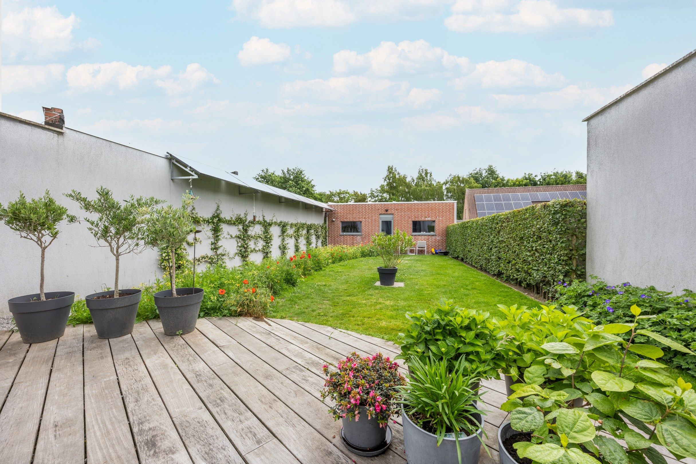 Unieke en recent gerenoveerde woning foto 2