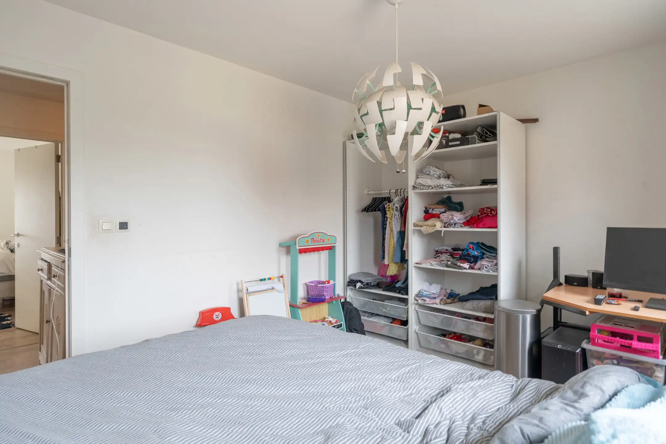 Recente (verhuurde) opbrengsteigendom nabij centrum Beerse  foto 16