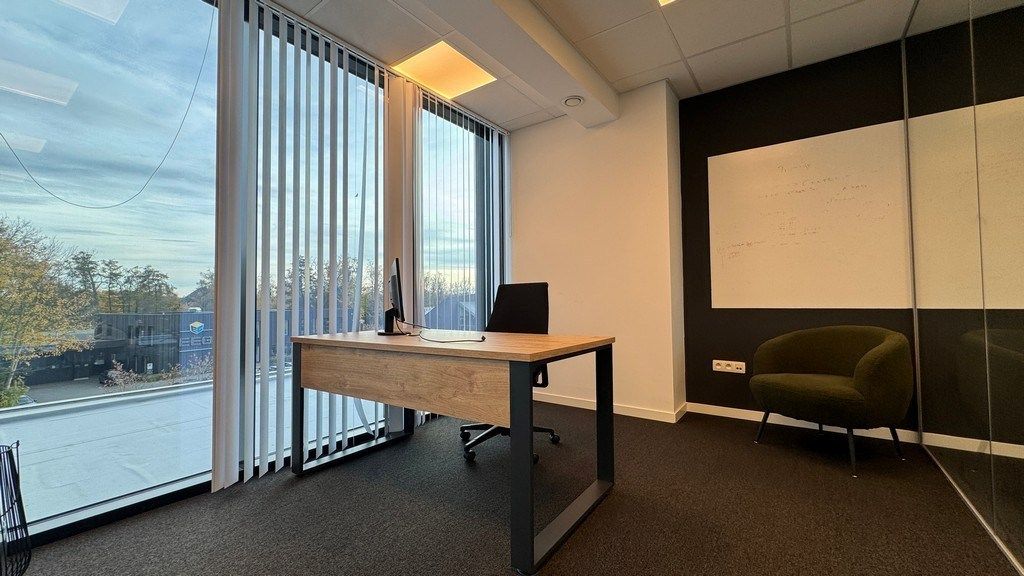 Trendy kantoorruimte te huur op zichtlocatie te Sint-Martens-Latem foto 10