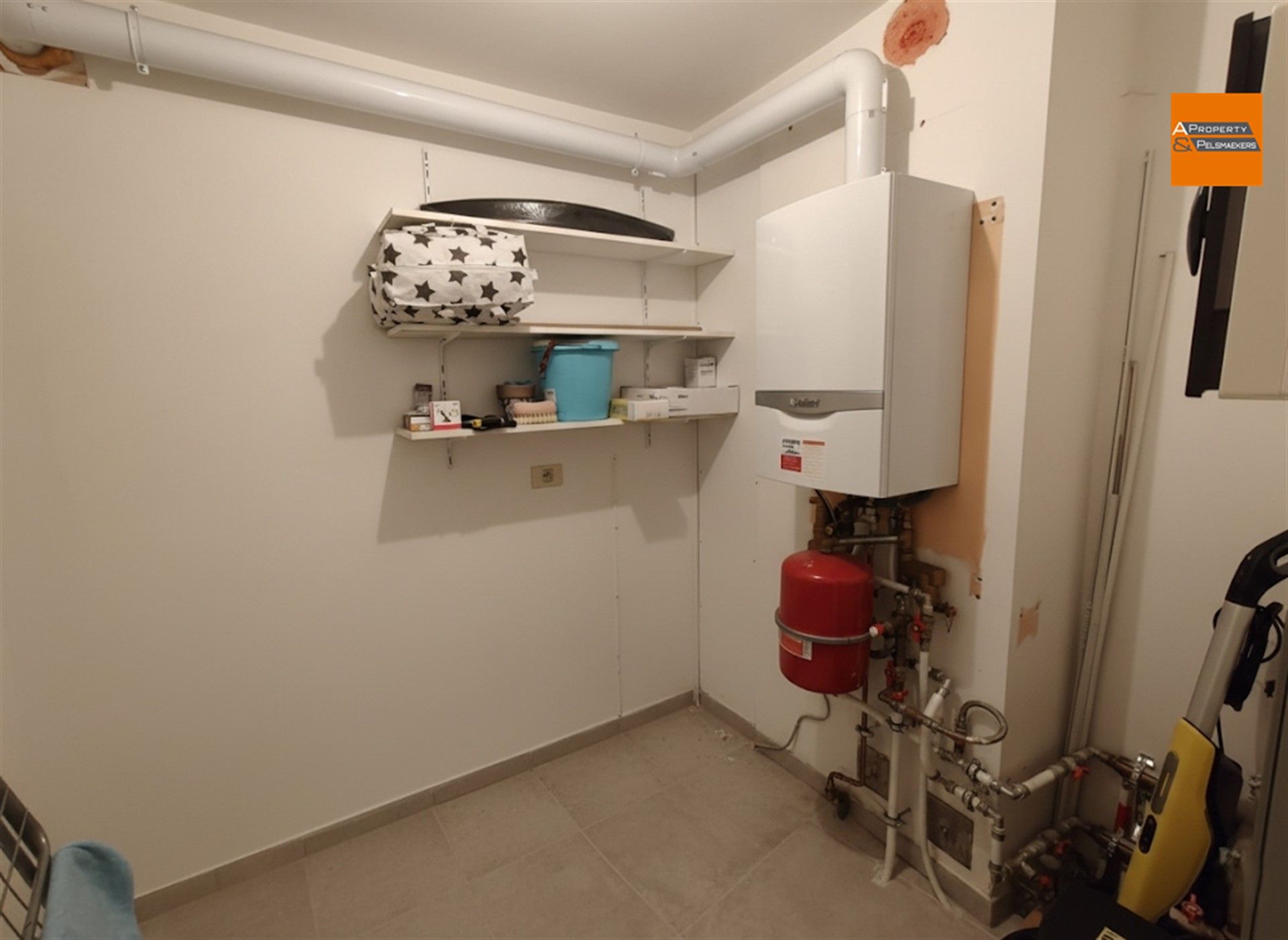 Volledig gerenoveerd appartement met 2 slpk. Leuven centrum.  foto 12