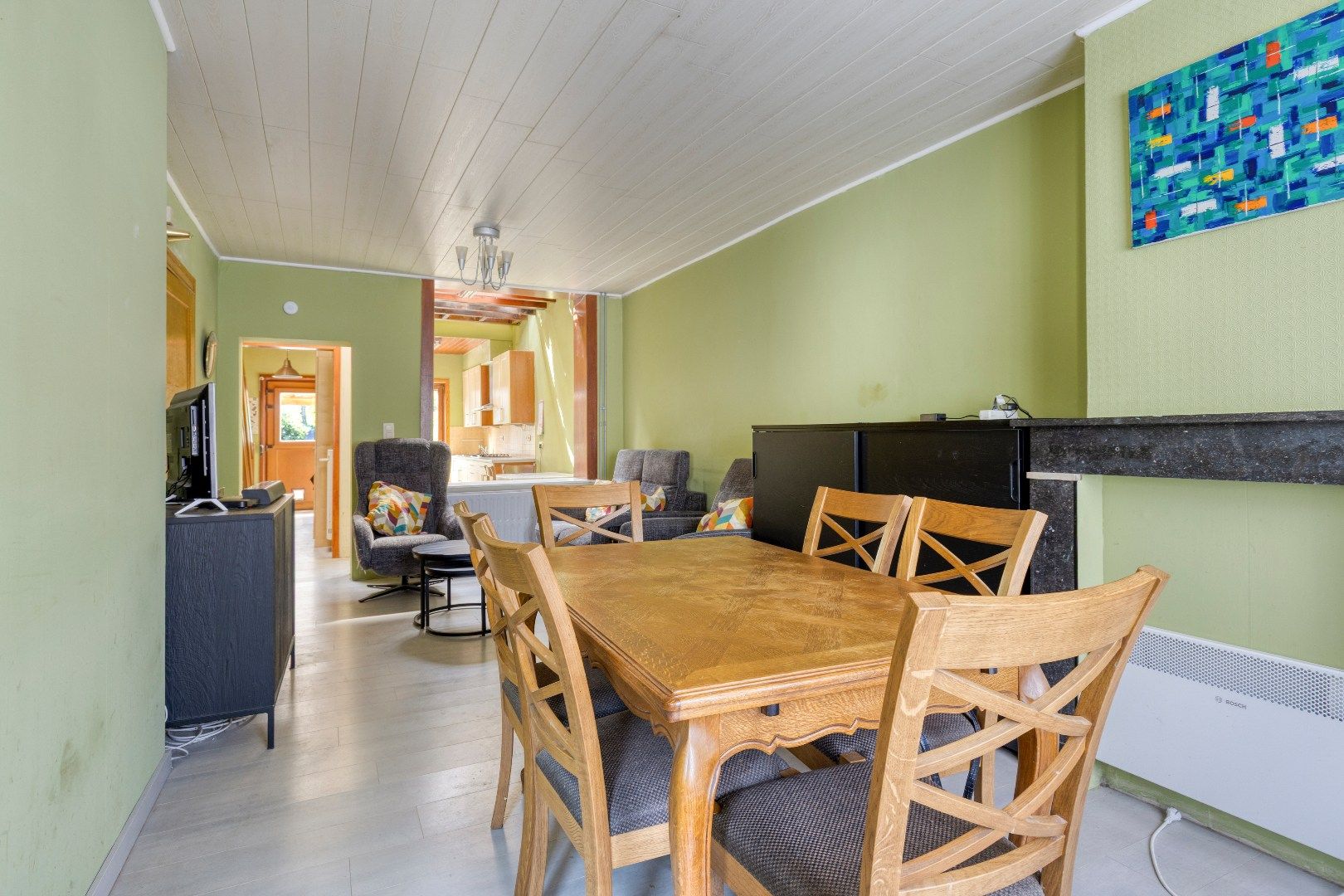 Energiezuinige woning met 3 slaapkamers, bureau, tuin en 2 garageboxen foto 3