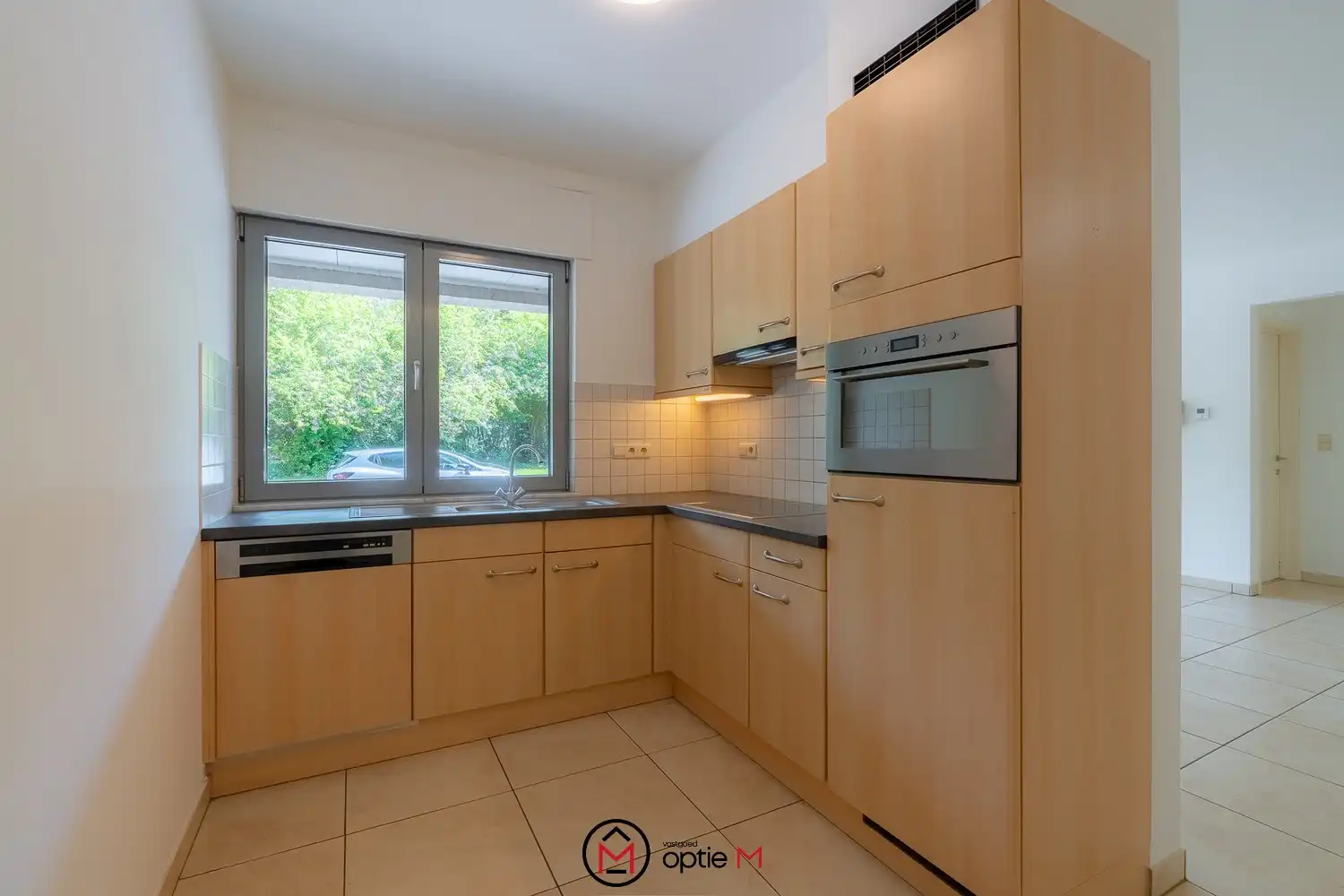 Ruim gelijkvloers appartement te koop vlakbij centrum Hasselt foto 5