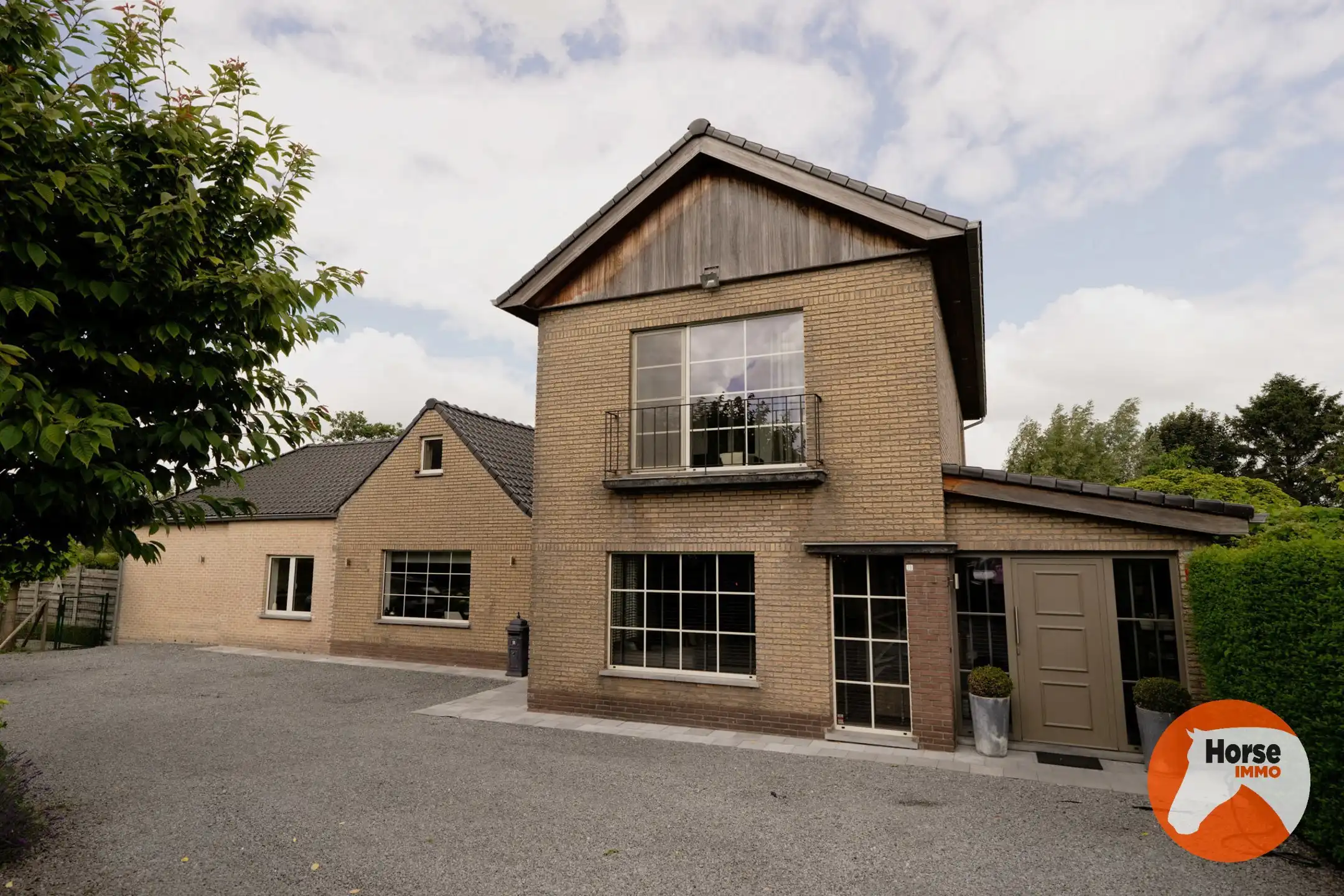 ASSENEDE - Instapklare, landelijke woning met uniek uitzicht foto 3