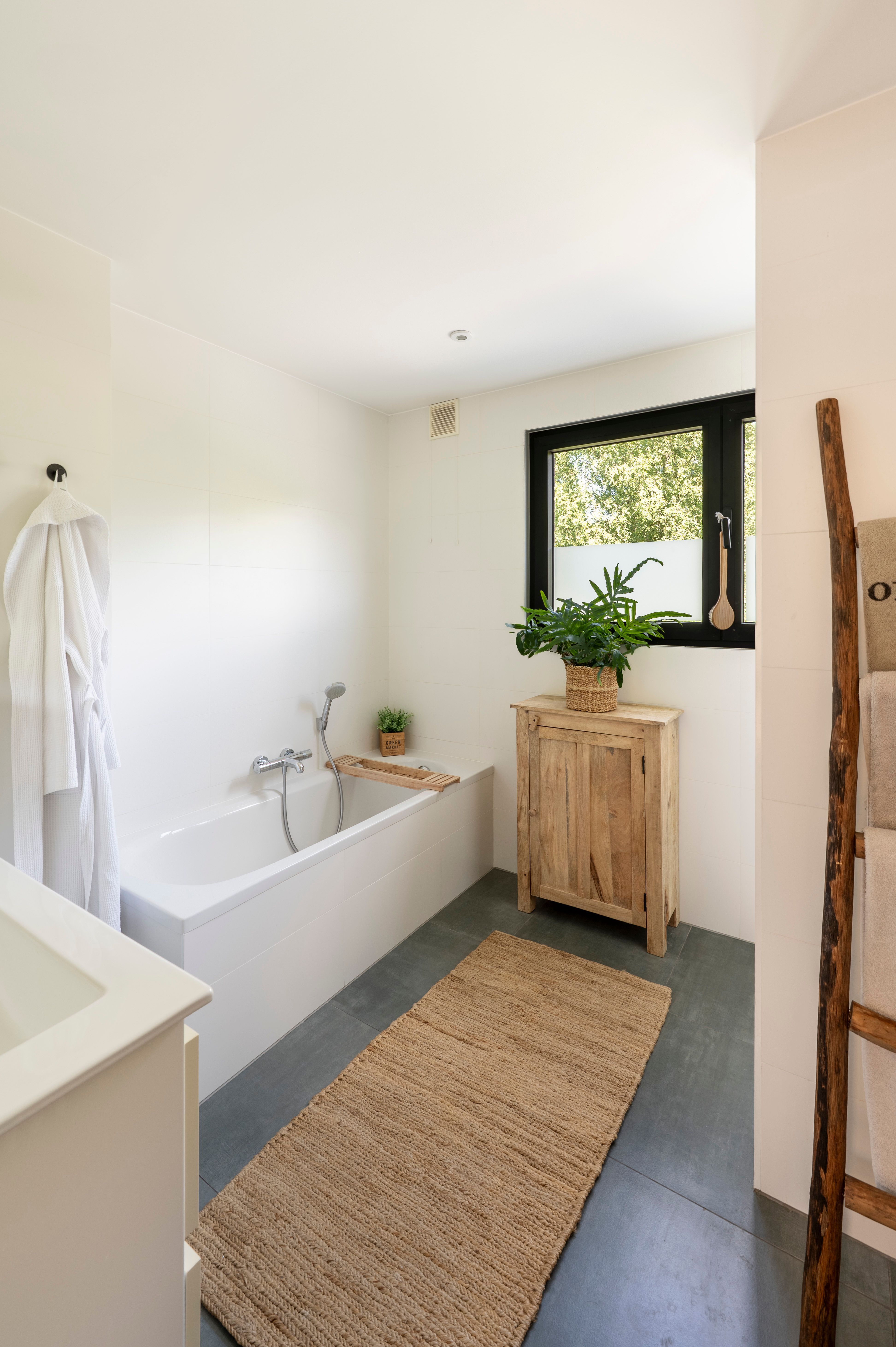 Exclusief en karaktervol appartement mét terras te huur in Brasschaat! foto 15