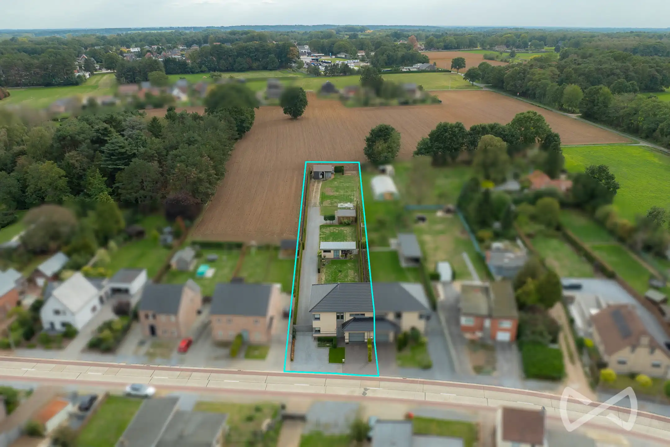 TE KOOP | Ruime instapklare woning op 20 are in Paal foto 34